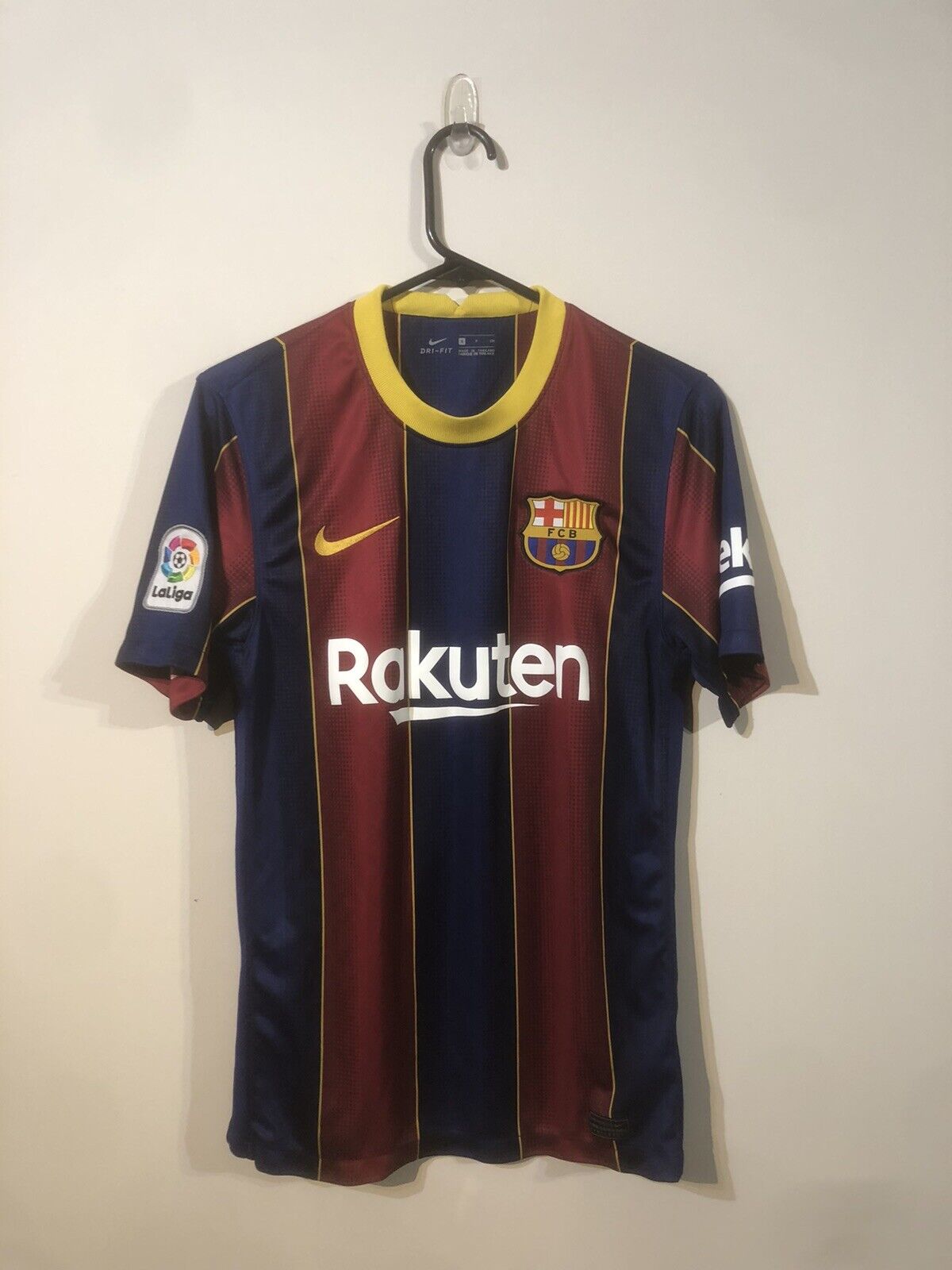Dest #2 Barcelona Small 2020/21 Home Shirt Very Good Condition
