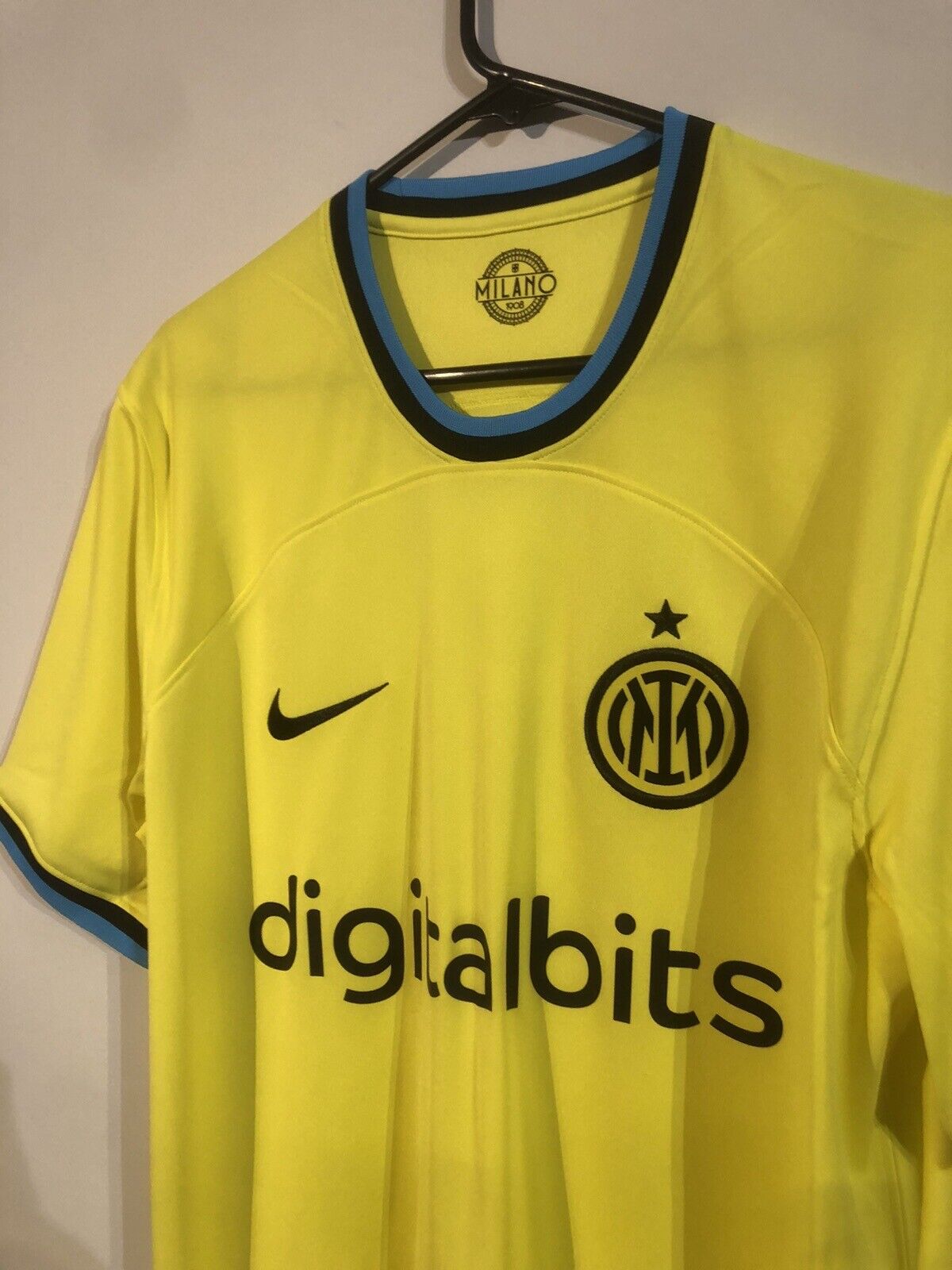 Barella #23 Inter Milan 2022/23 3rd Large Football Shirt Jersey Nike BNWT