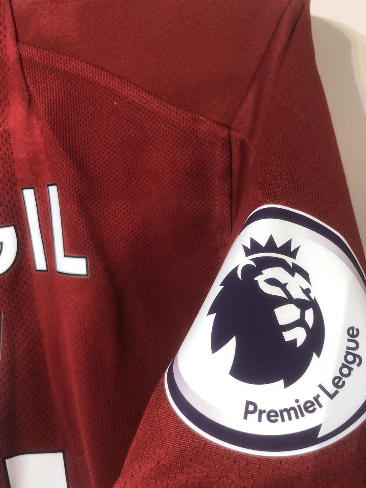 Virgil #4 Liverpool Small 2019/20 Home Shirt Jersey New Balance BNWT MT930000