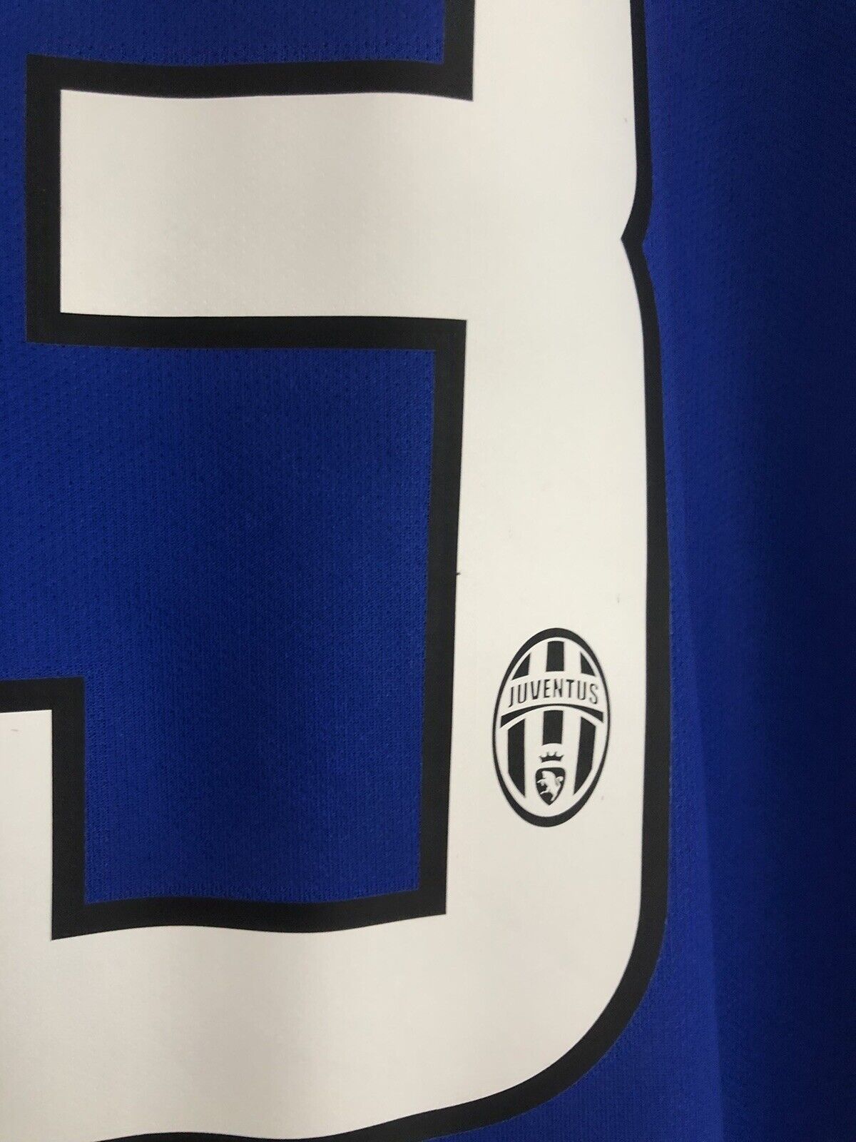 Vidal 23 Juventus 2014 15 Medium Away Shirt Excellent Condition 611078 472