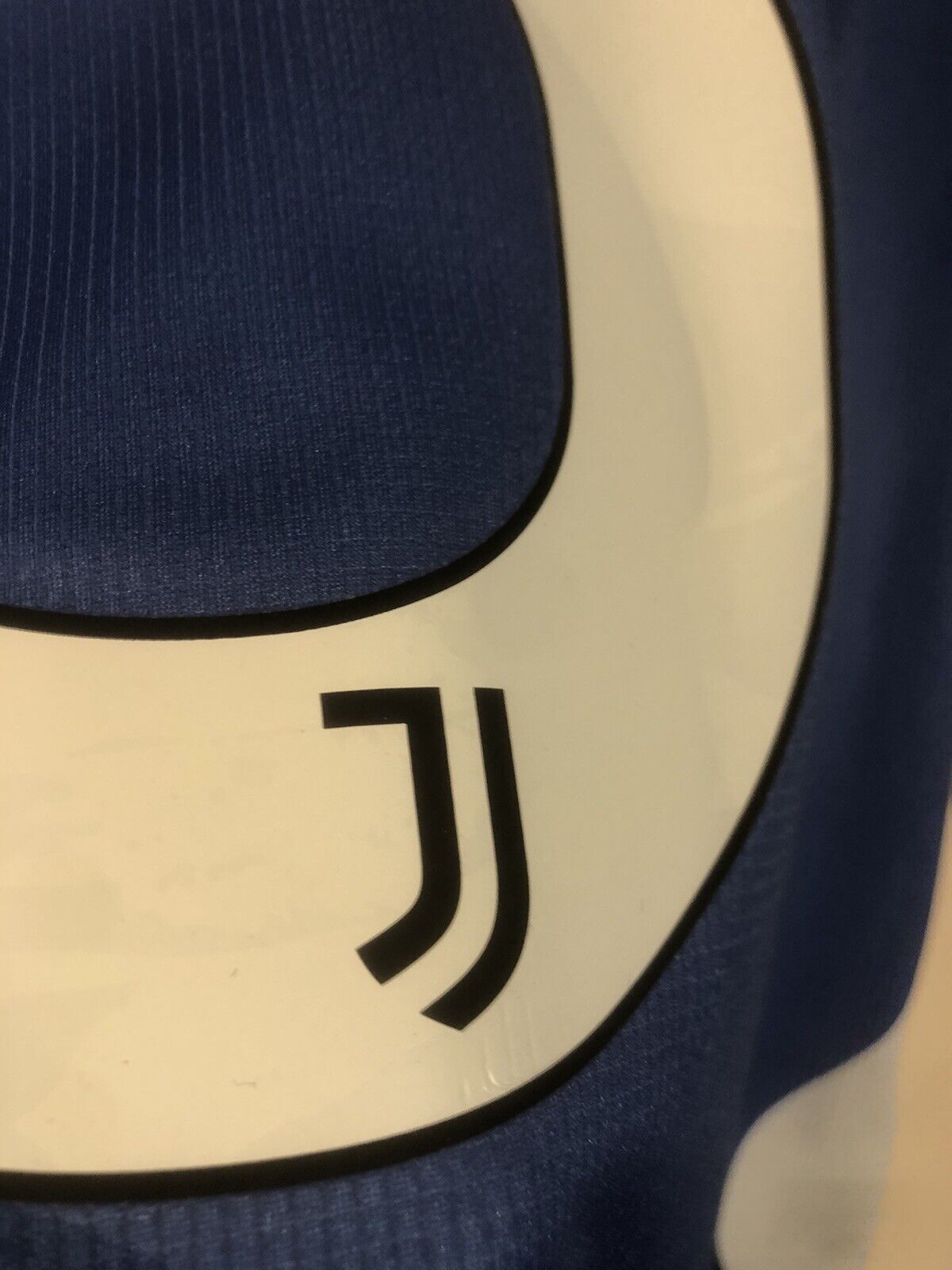 Chiellini #3 Juventus 2021/22 Medium 4th Football Shirt Adidas BNWT