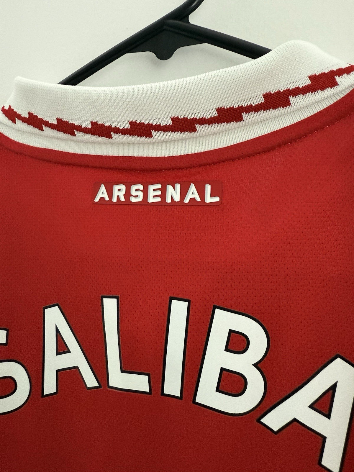 Arsenal Saliba #12 2022/23 Large Home Shirt Excellent Condition H35903