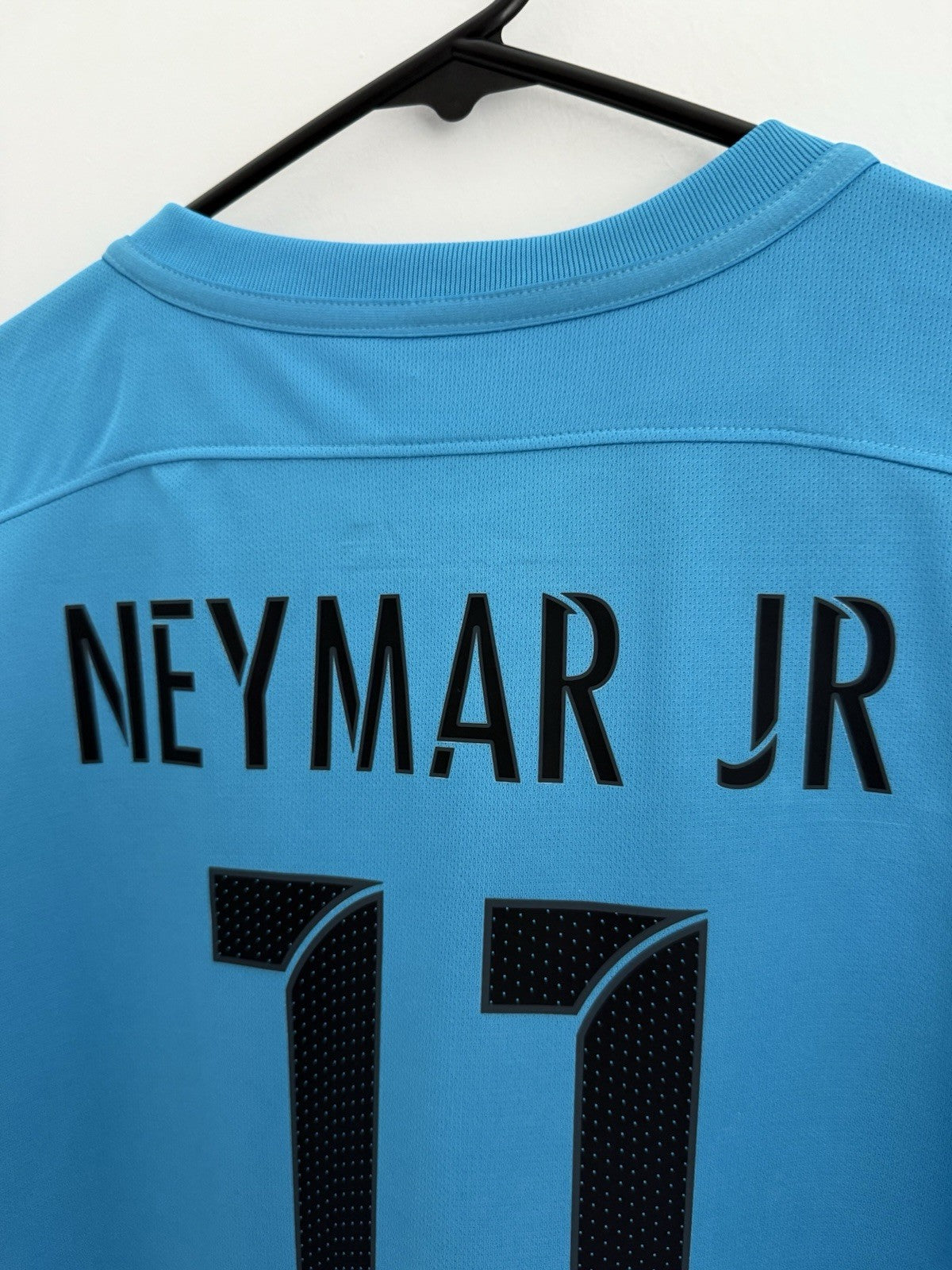 Barcelona Neymar Jr #11 2015/16 Small 3rd Shirt Excellent Condition 658789-426