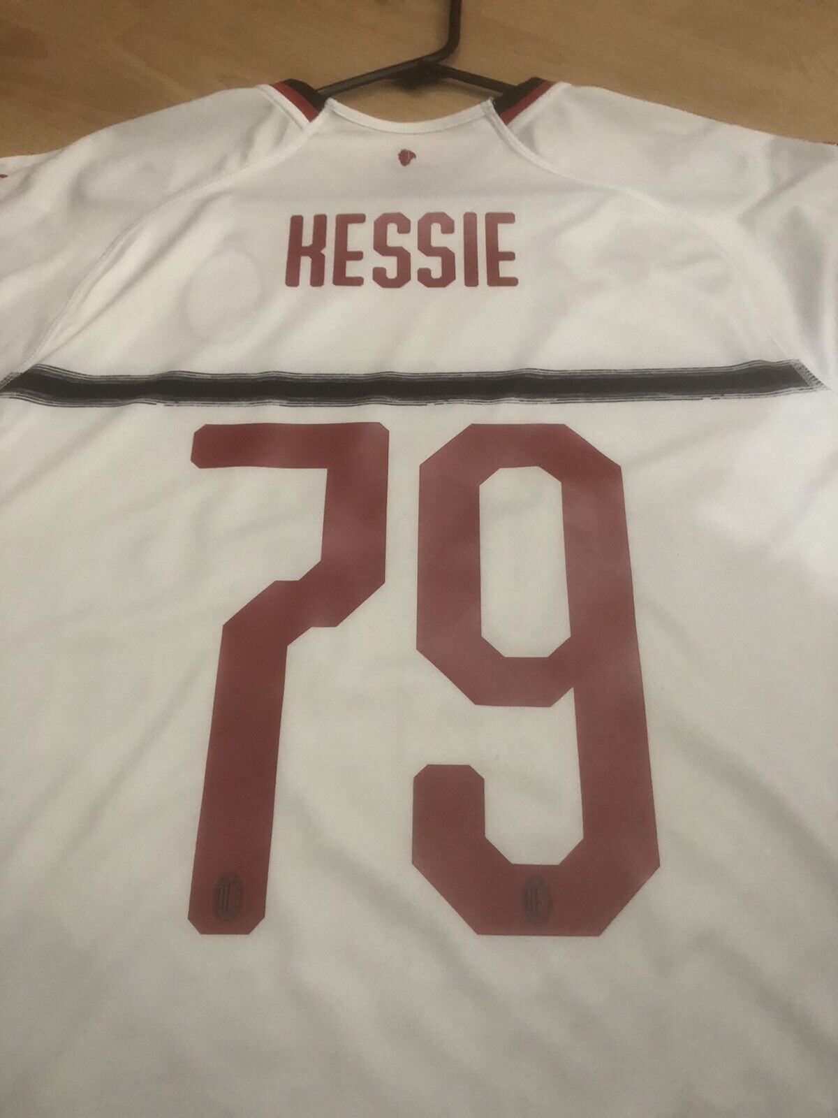 Kessie 79 AC Milan Large 2018 19 Away Shirt Adidas Excellent Condition 754426 03
