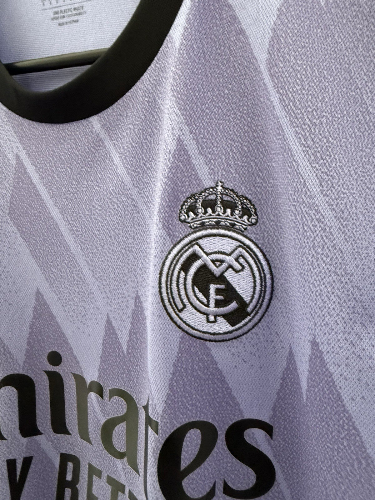 Real Madrid Carvajal #2 2022/23 Away Small Shirt Excellent Condition H18489