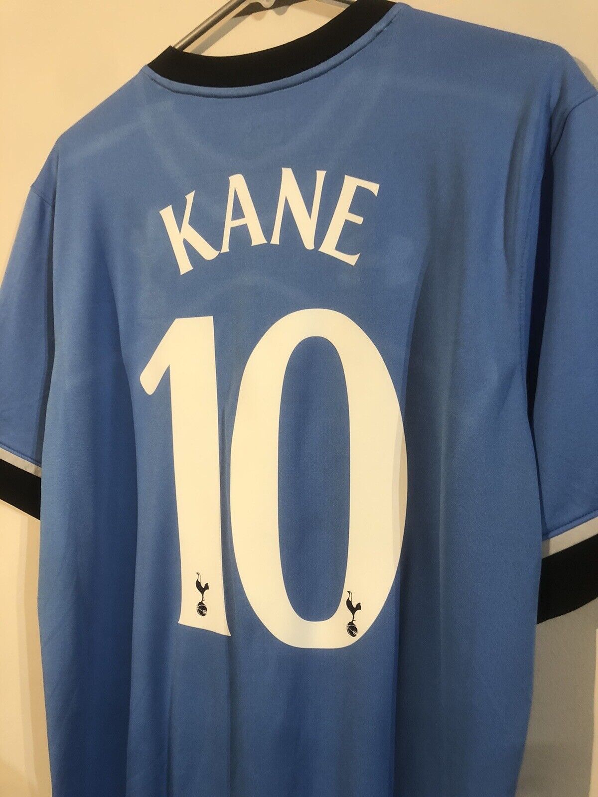 Kane #10 Tottenham Hotspur 2015/16 Large Away Shirt UA Excellent Condition