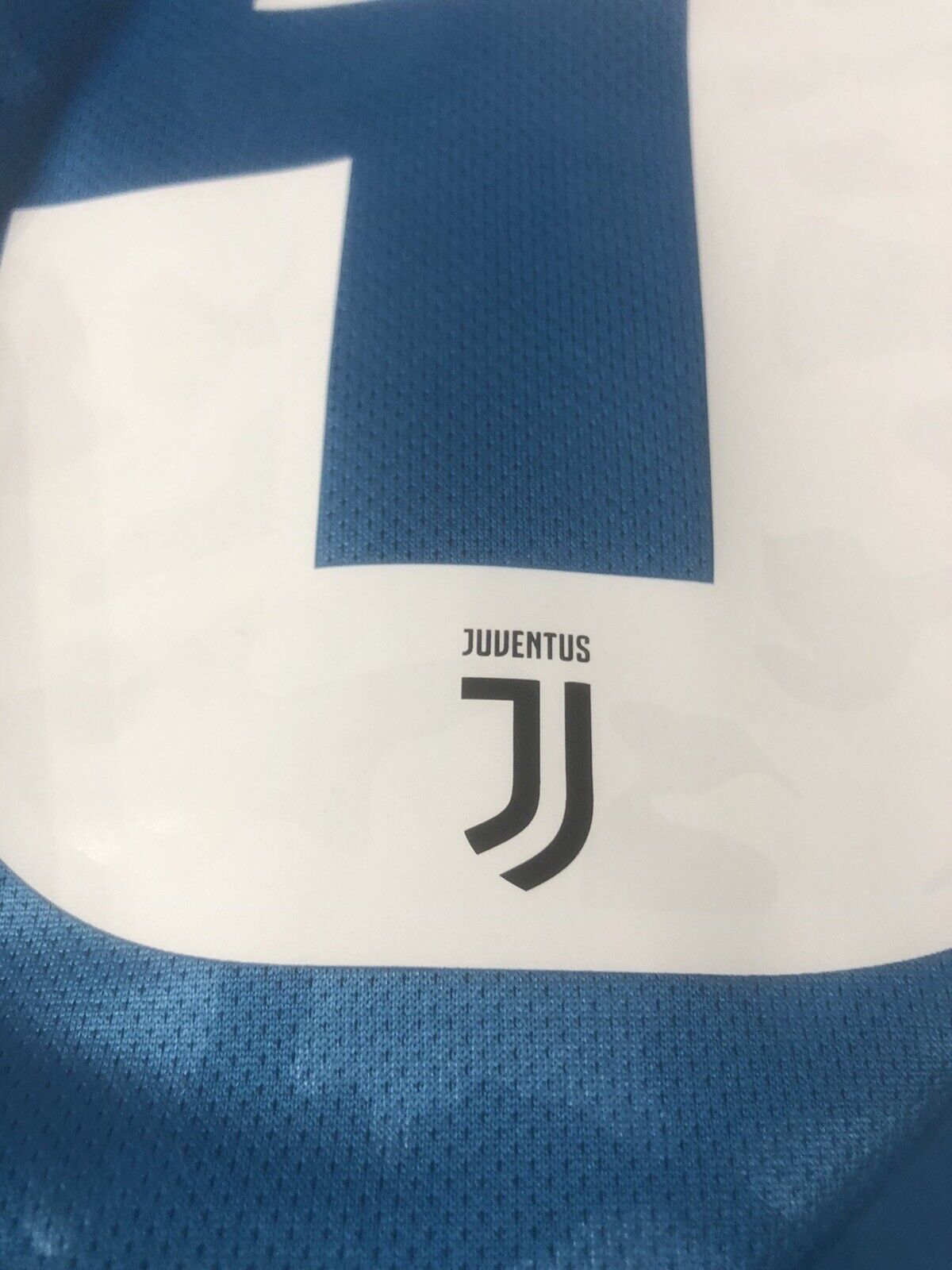 Chiellini #3 Juventus 2019/20 Large CL 3rd Football Shirt Jersey Adidas BNWT
