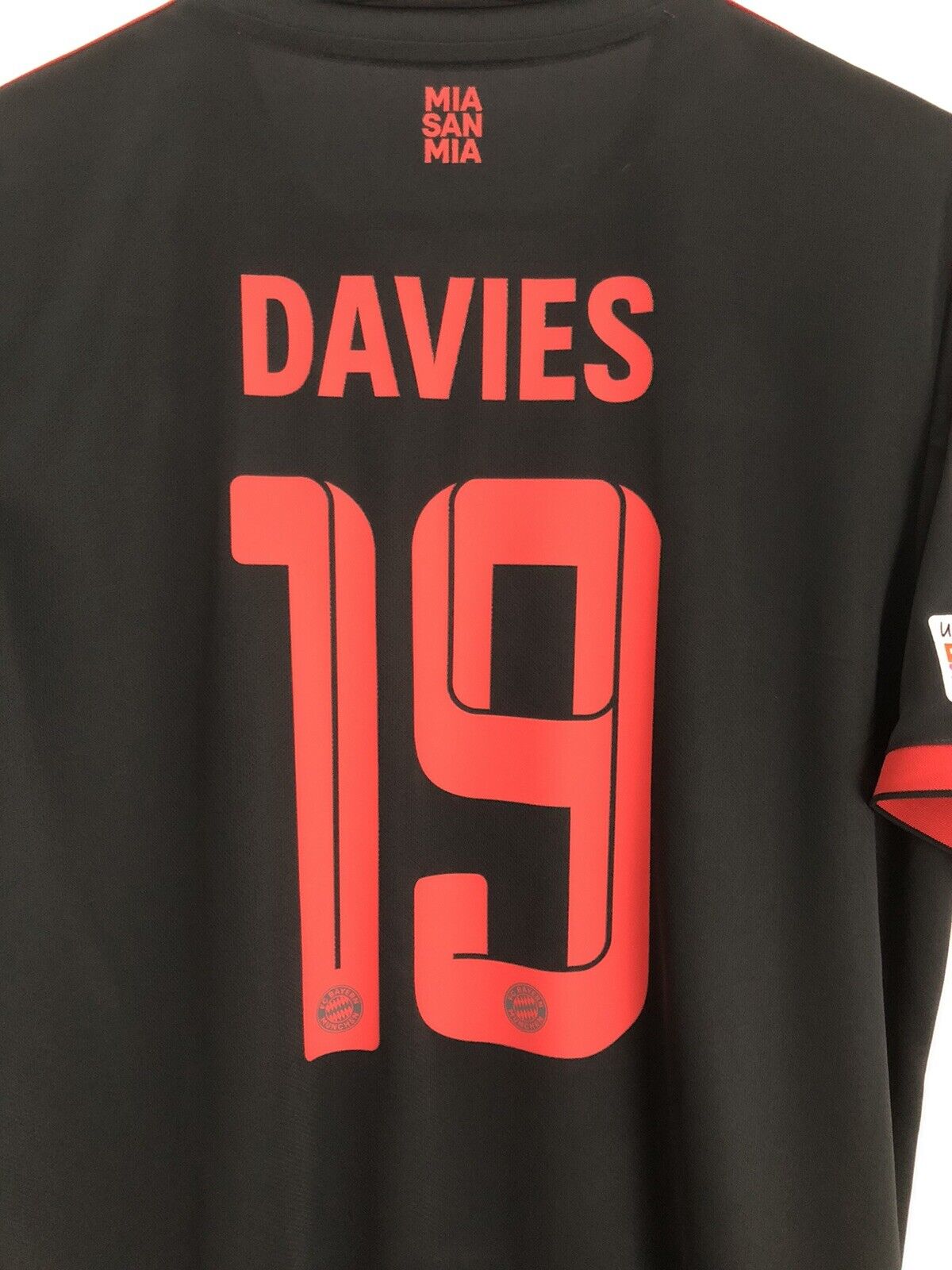 Davies 19 Bayern Munich 2022 23 Large 3rd Shirt Excellent Condition H39907