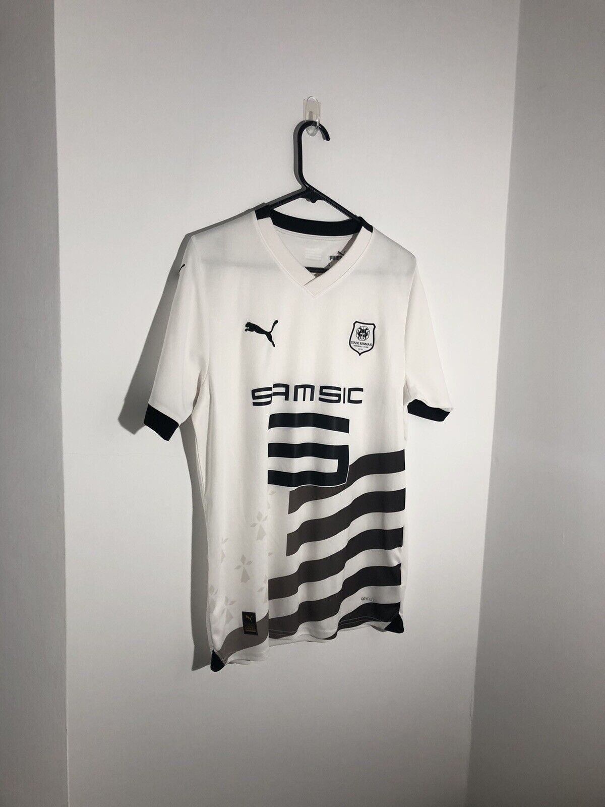 Stade Rennais 2023 24 Large Away Shirt Puma Excellent Condition 771130 02