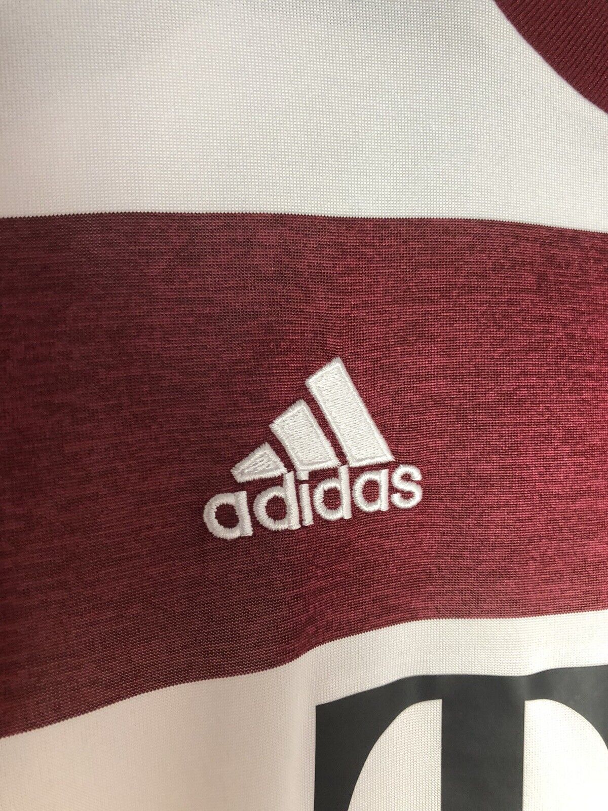 Bayern Munich 2014 15 Small Away Shirt Adidas Excellent Condition F48414