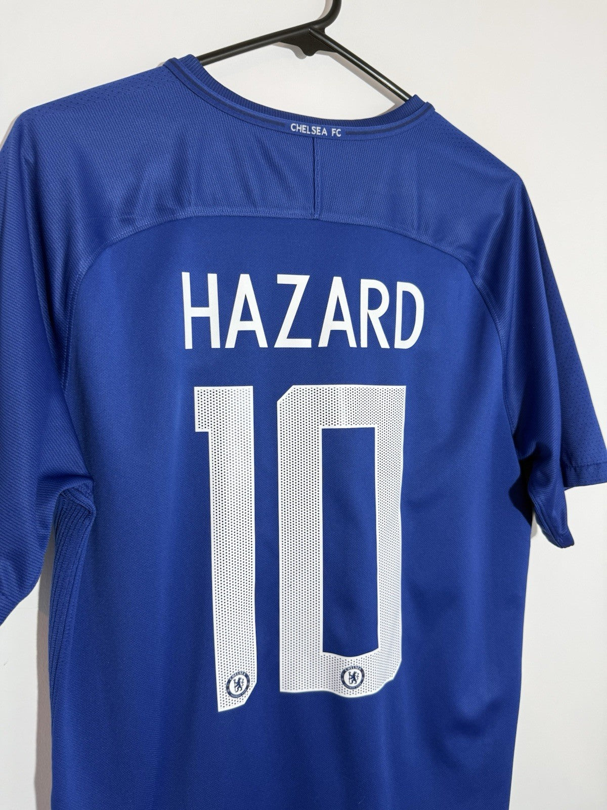 Chelsea Hazard #10 2017/18 Large Home Shirt Nike Excellent Condition 905513-496