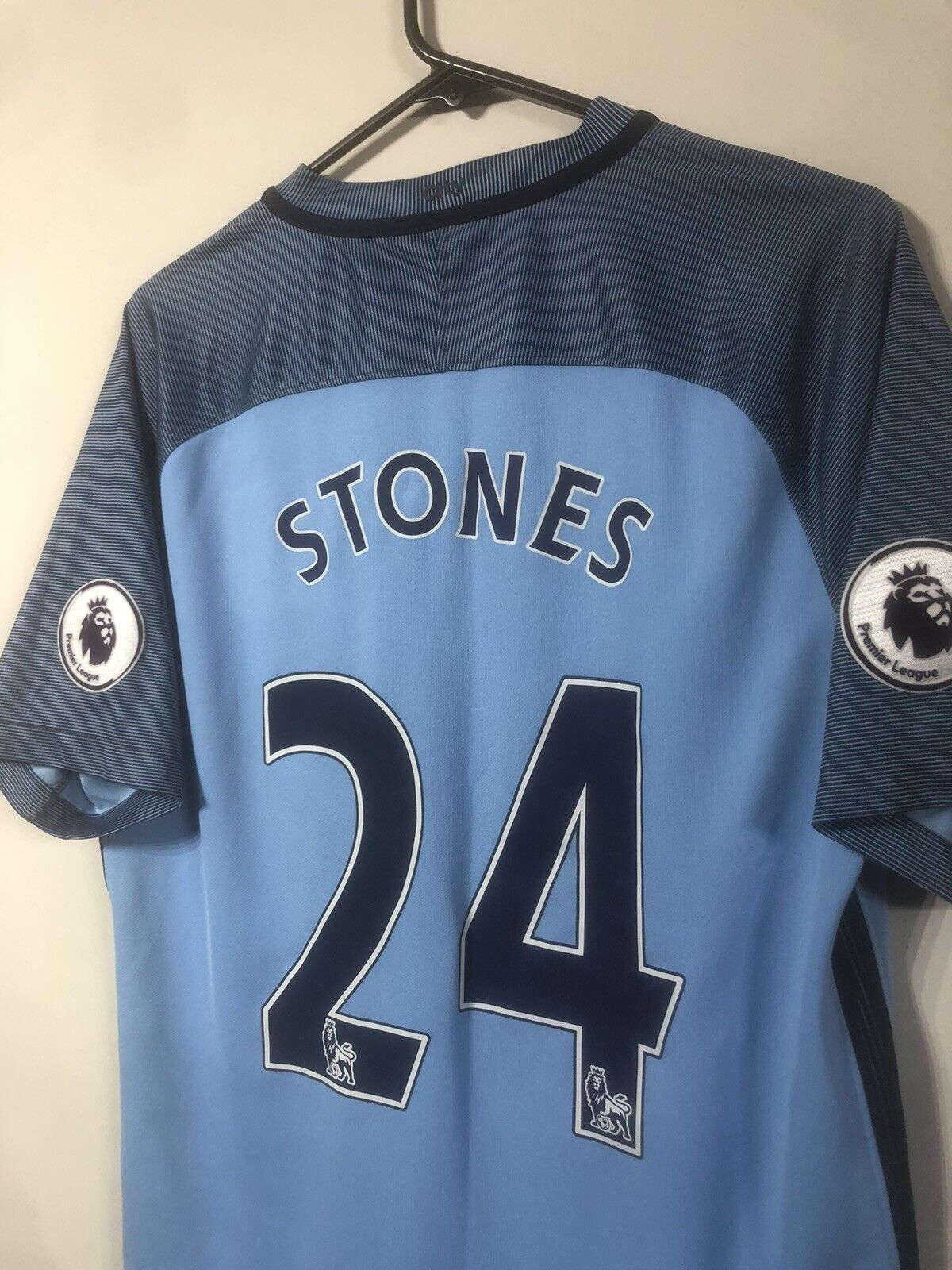 Stones 24 Manchester City 2016 17 Medium Home Excellent Condition 776907 489