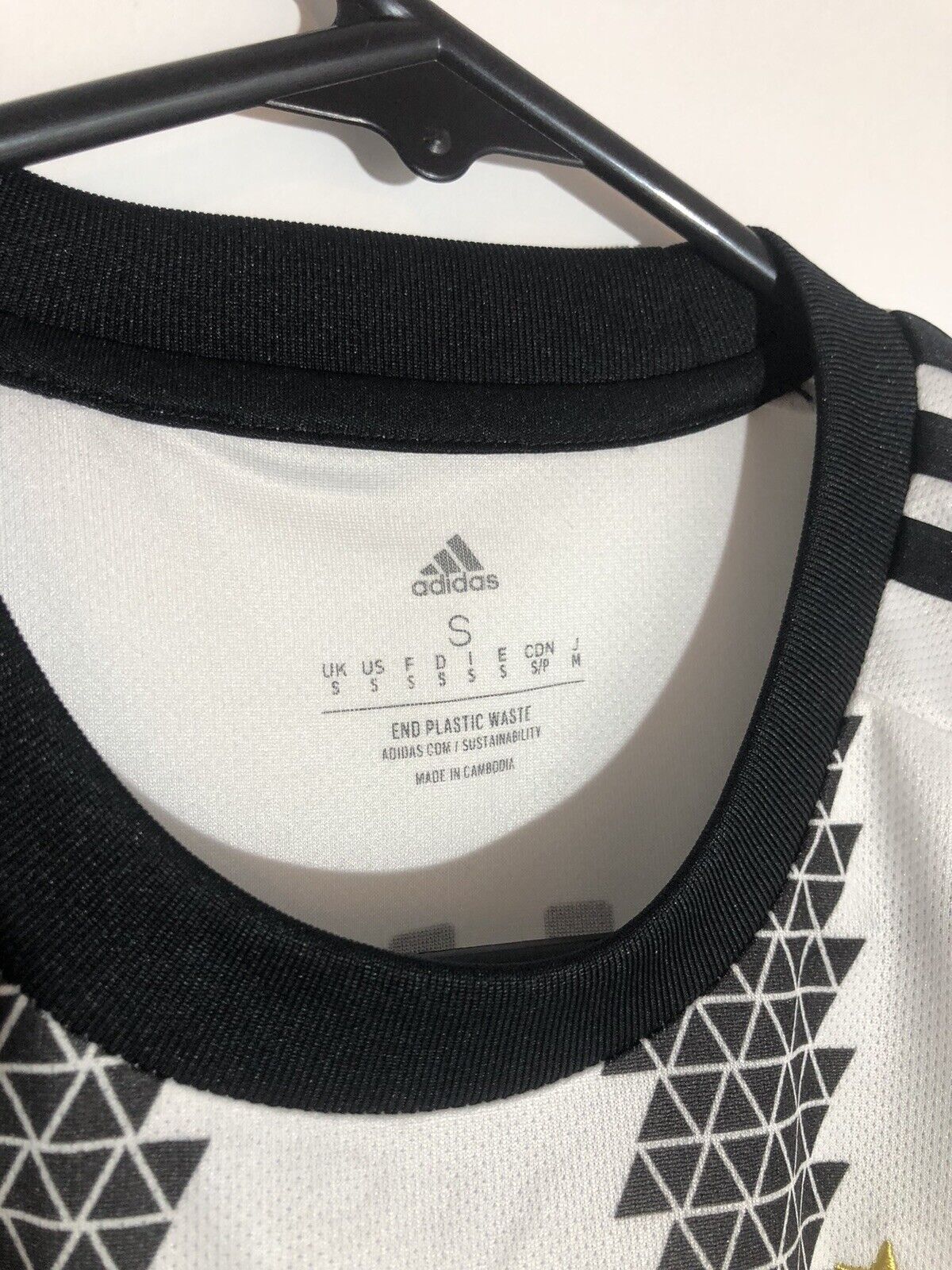 Vlahovic 9 Juventus 2022 23 Small Home Shirt Adidas Excellent Condition H38907