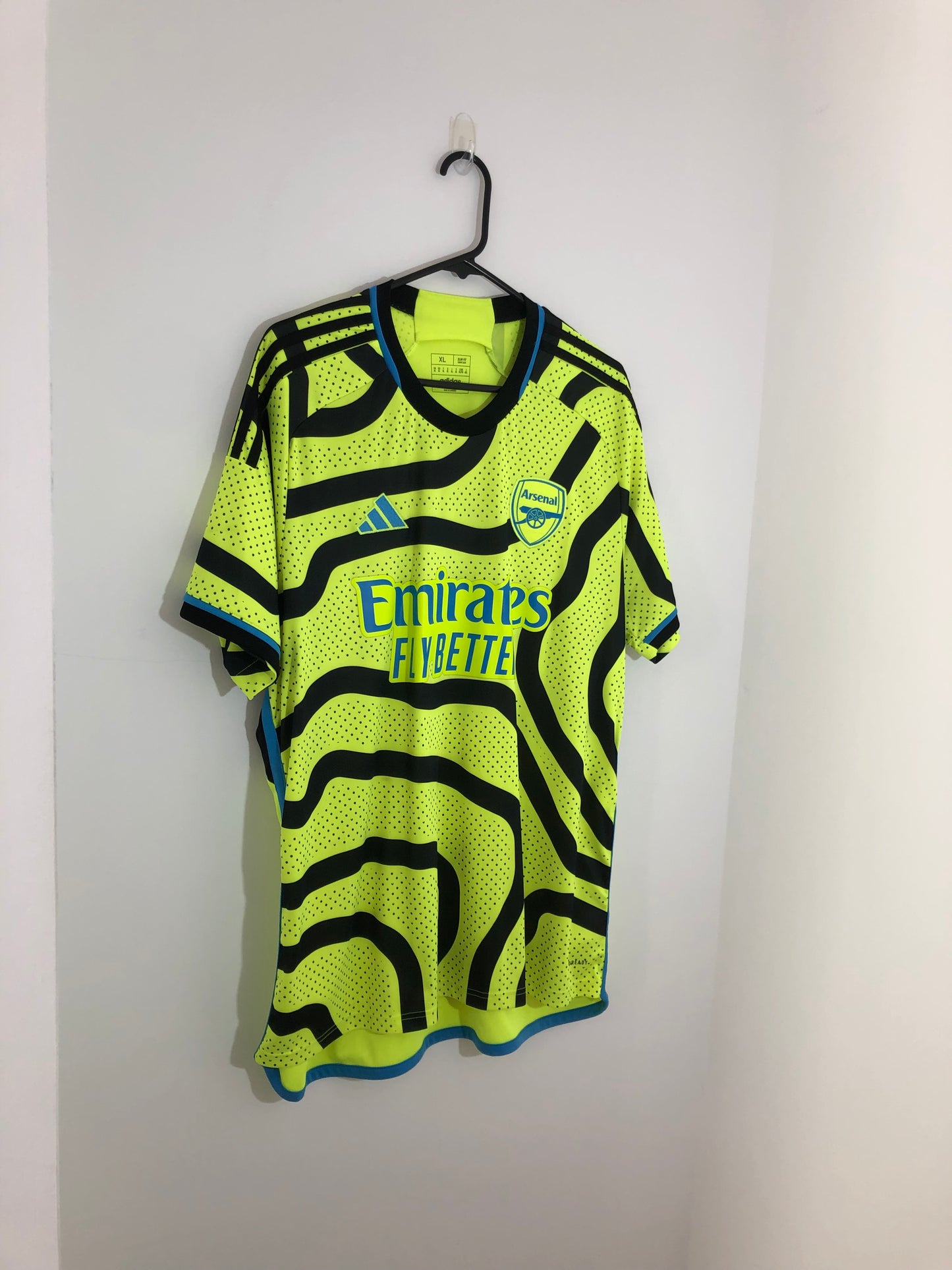 Arsenal 2023/24 XL Away Shirt Adidas Excellent Condition HR6927