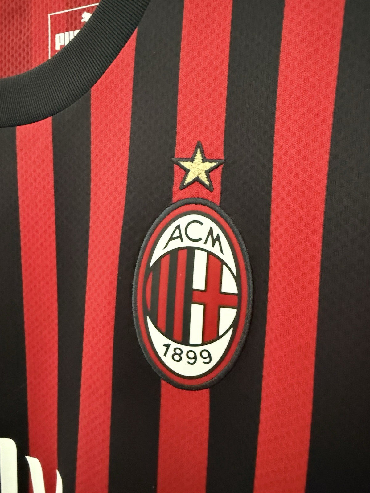 AC Milan Rebic #18 2019/20 Medium Home Shirt Puma Excellent Condition 755857-01