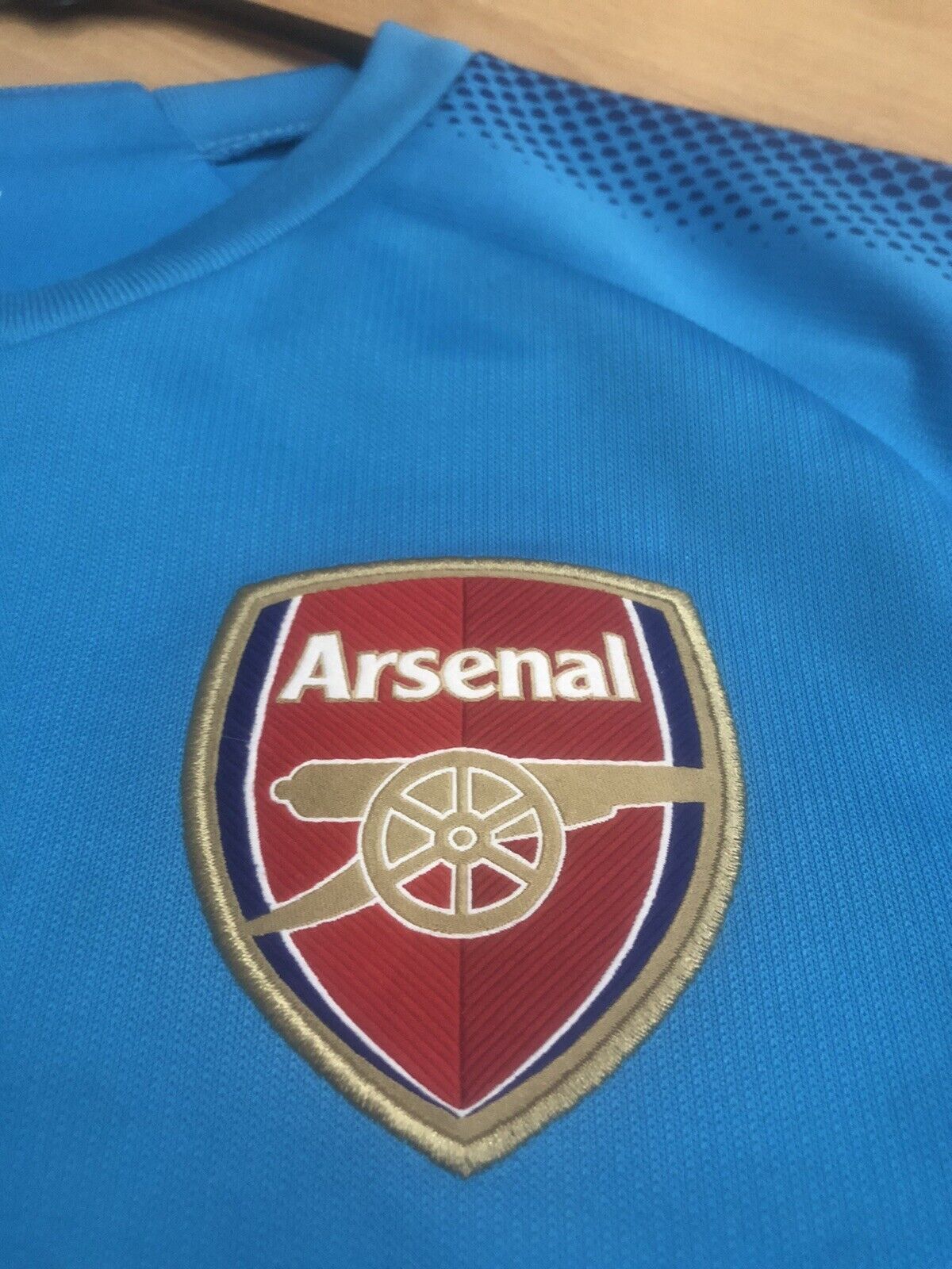 Ozil #11 Arsenal 2017/18 Small Away Shirt Puma Excellent Condition 751512