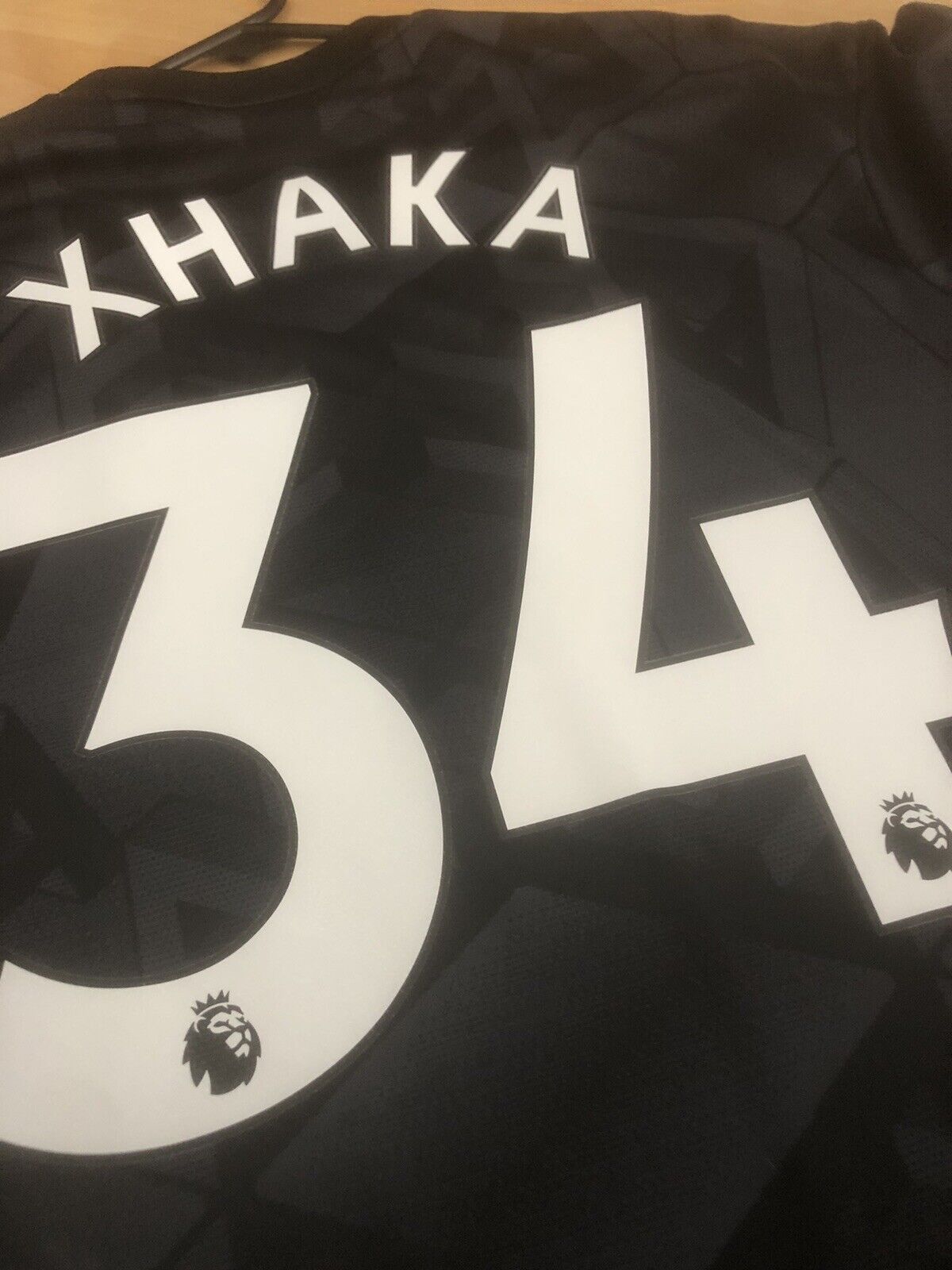 Xhaka #34 Arsenal 2022/23 Small Away Shirt Adidas Excellent Condition H35902