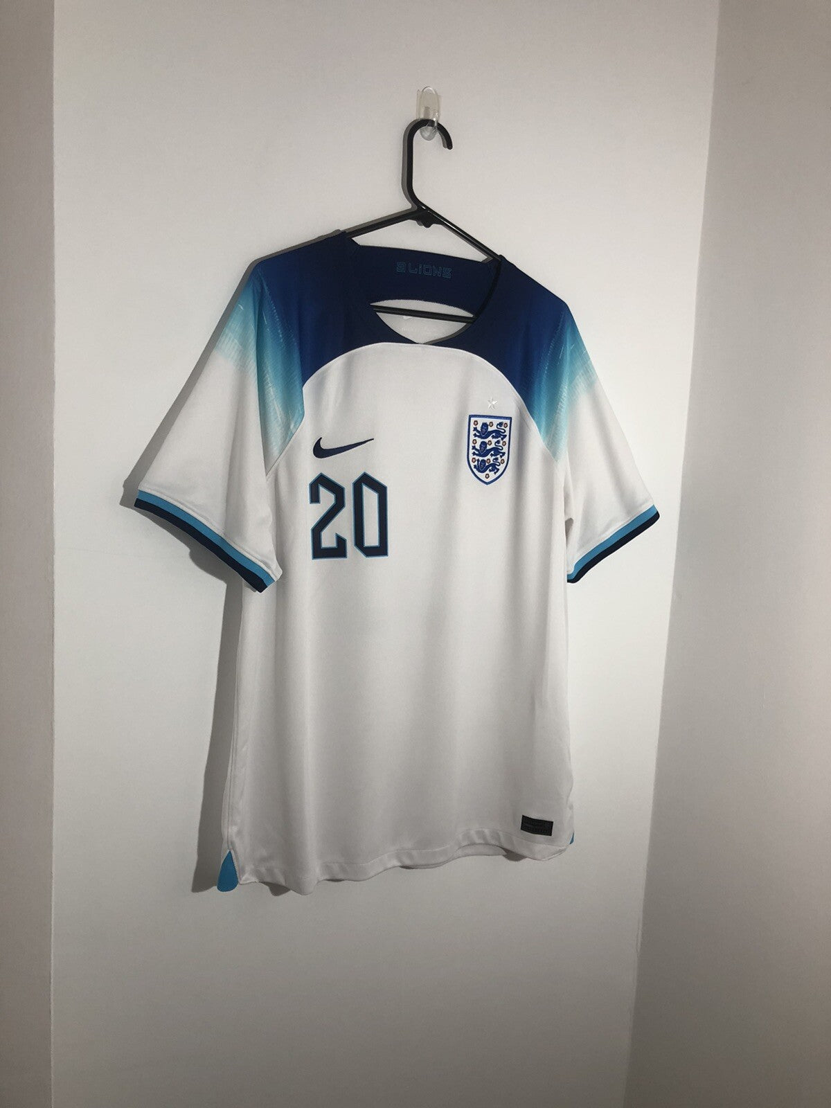 England Foden #20 2022 XL Home Shirt Excellent Condition DN0687-100