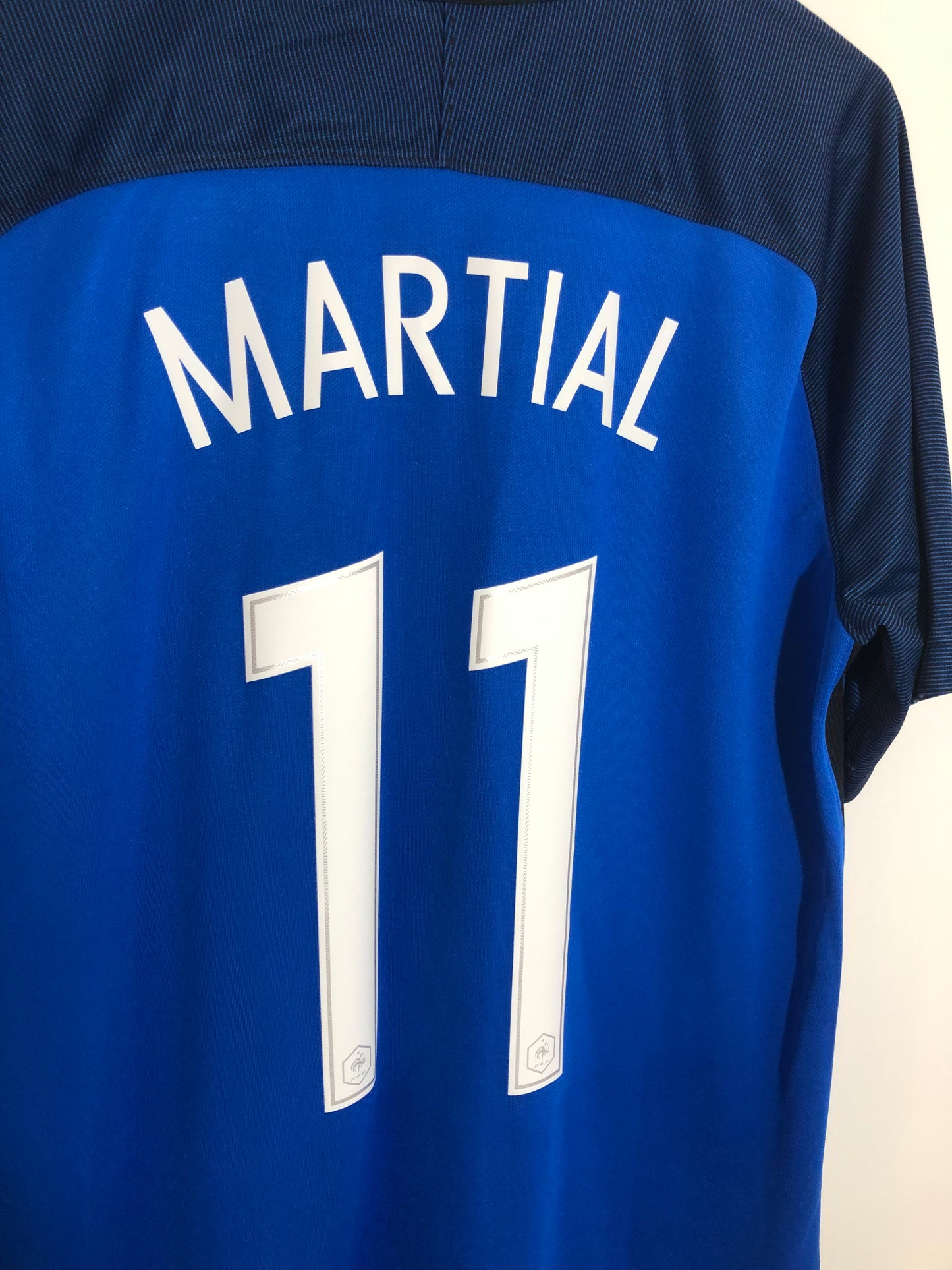 Martial #11 France 2016/17 Large Home Shirt Nike BNWT 724615 439
