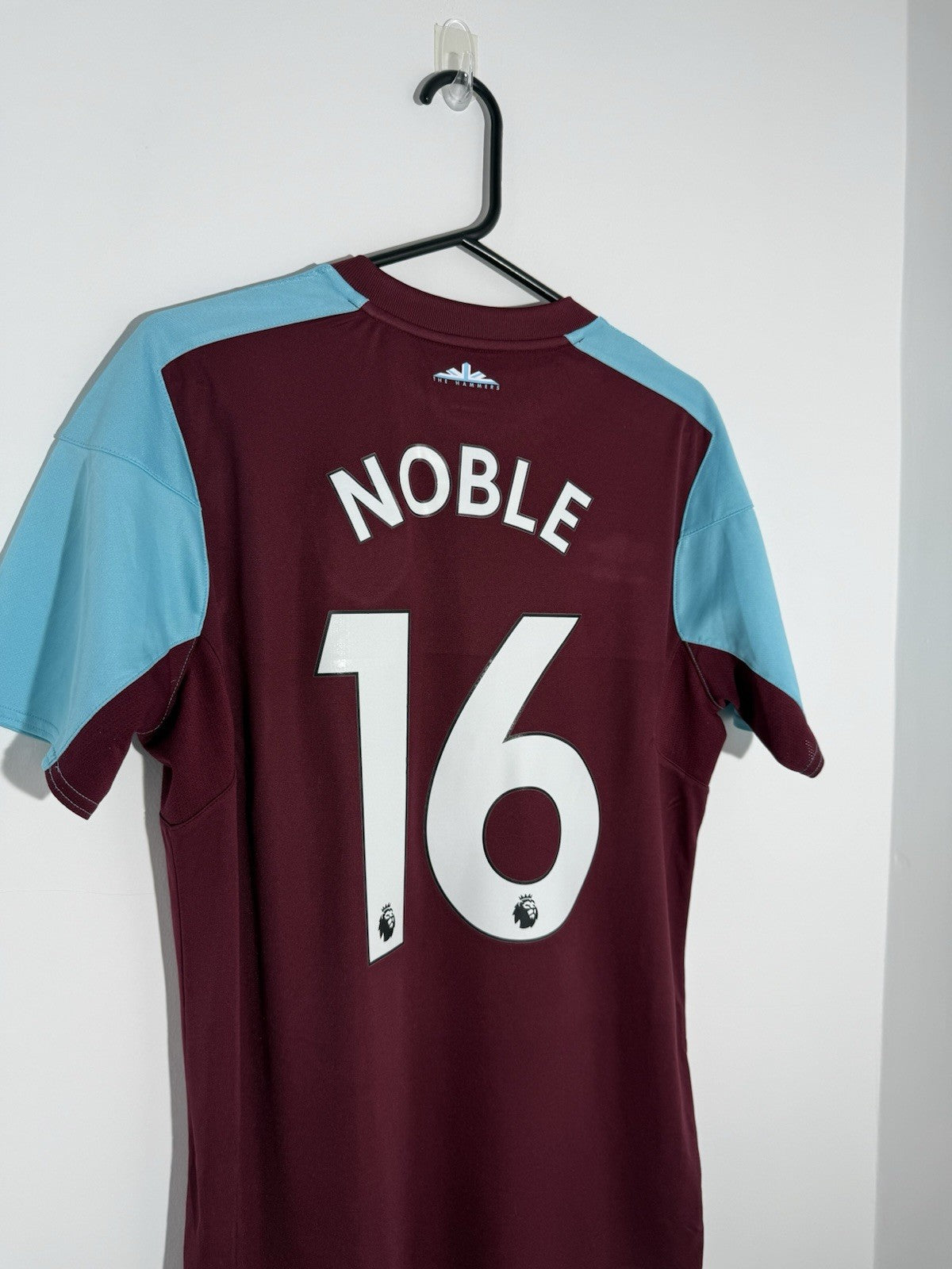 West Ham United Noble #16 2017/18 Medium Home Shirt Umbro Excellent Condition
