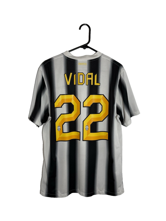 Juventus Vidal #22 2011/12 Large Home Shirt Nike Excellent Condition 419993-105
