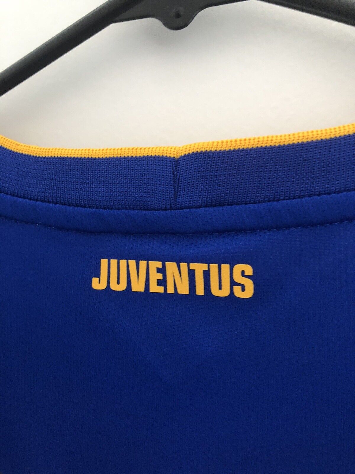 Vidal 23 Juventus 2014 15 Medium Away Shirt Excellent Condition 611078 472