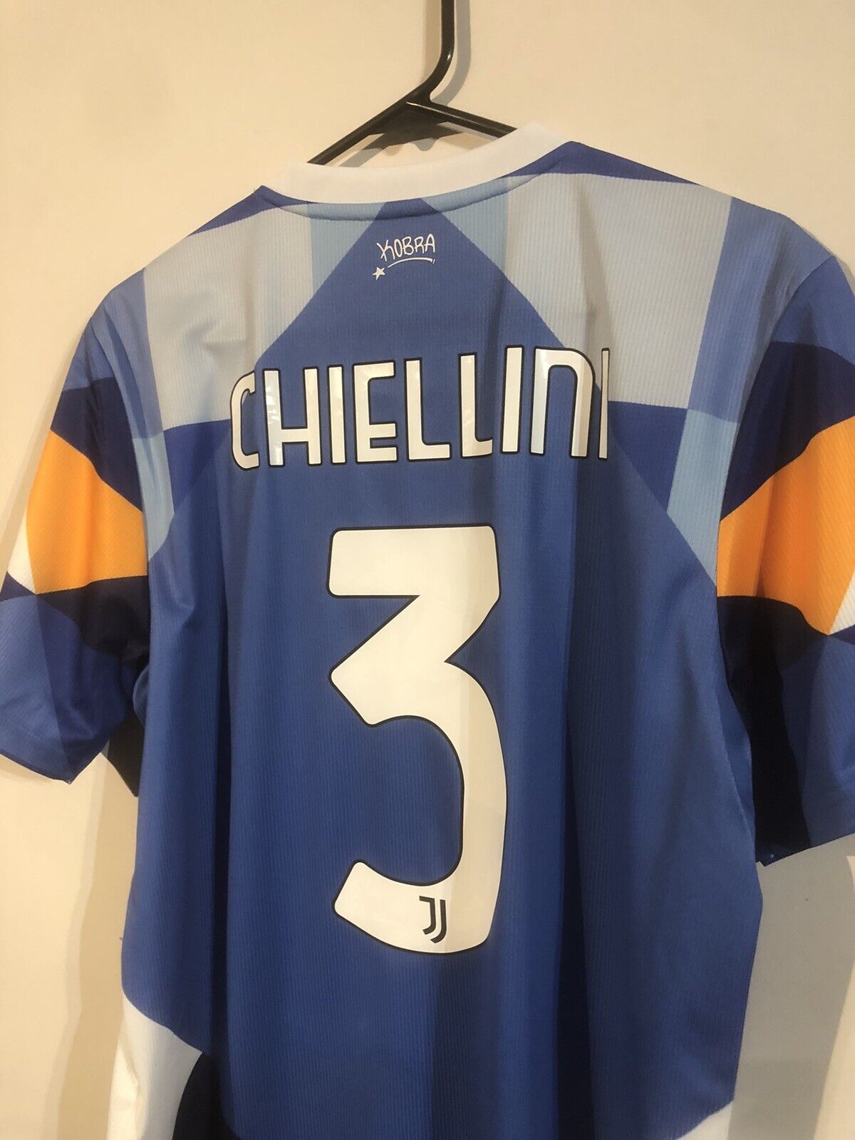 Chiellini #3 Juventus 2021/22 Medium 4th Football Shirt Adidas BNWT