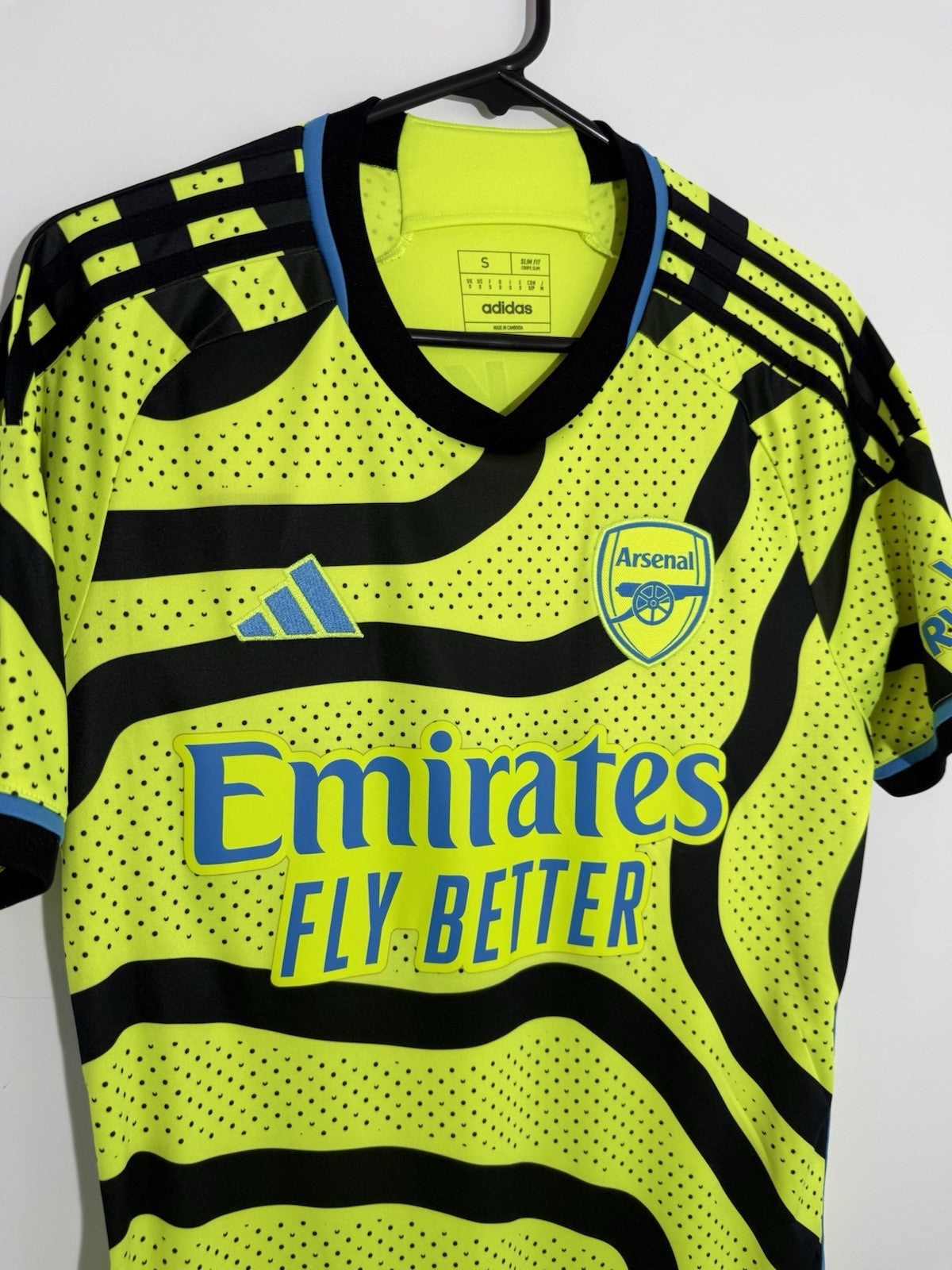 Arsenal Saka #7 2023/24 Small Away Shirt Adidas Excellent Condition HR6927