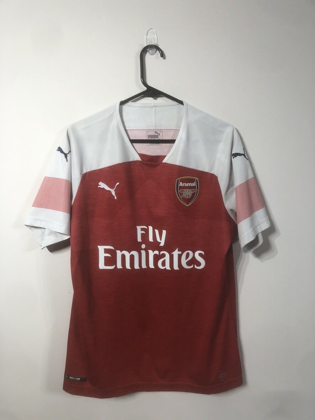 Ozil #10 Arsenal 2018/19 Large Home Shirt Puma Very Good Condition 753209-12