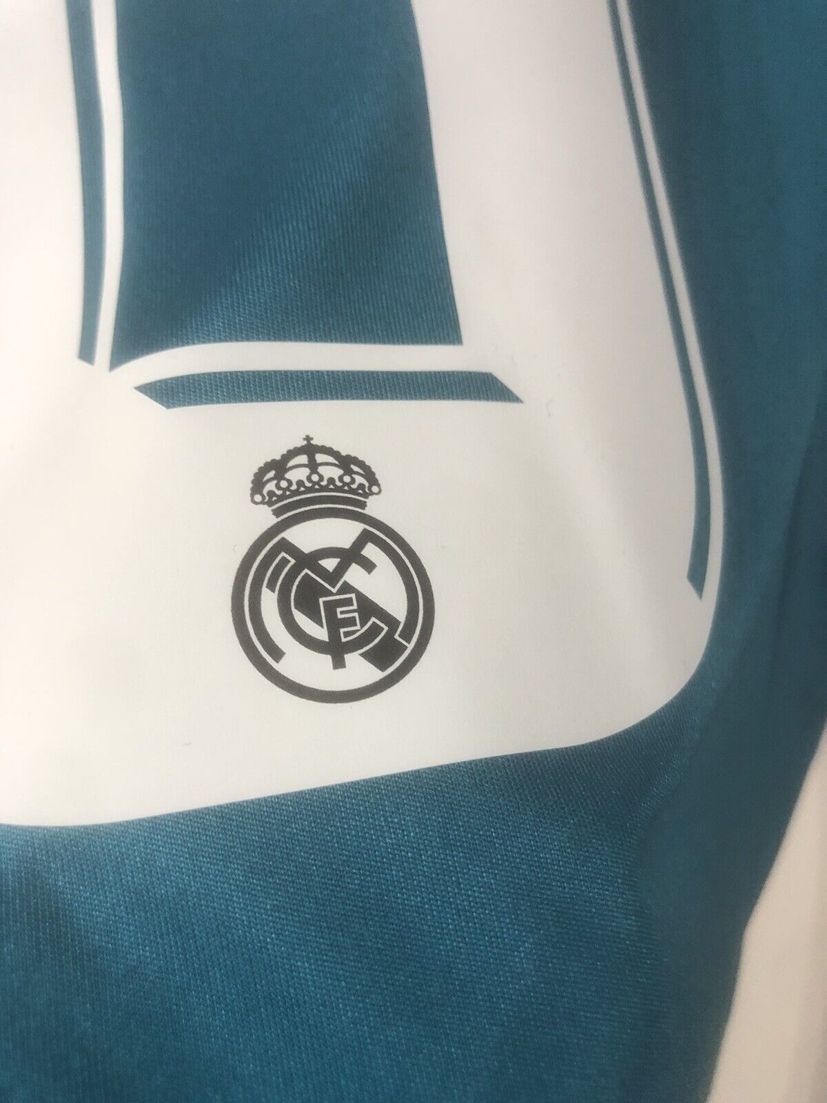 Kroos 8 Real Madrid 2017 18 Small 3rd Shirt Adidas Excellent Condition Br3539