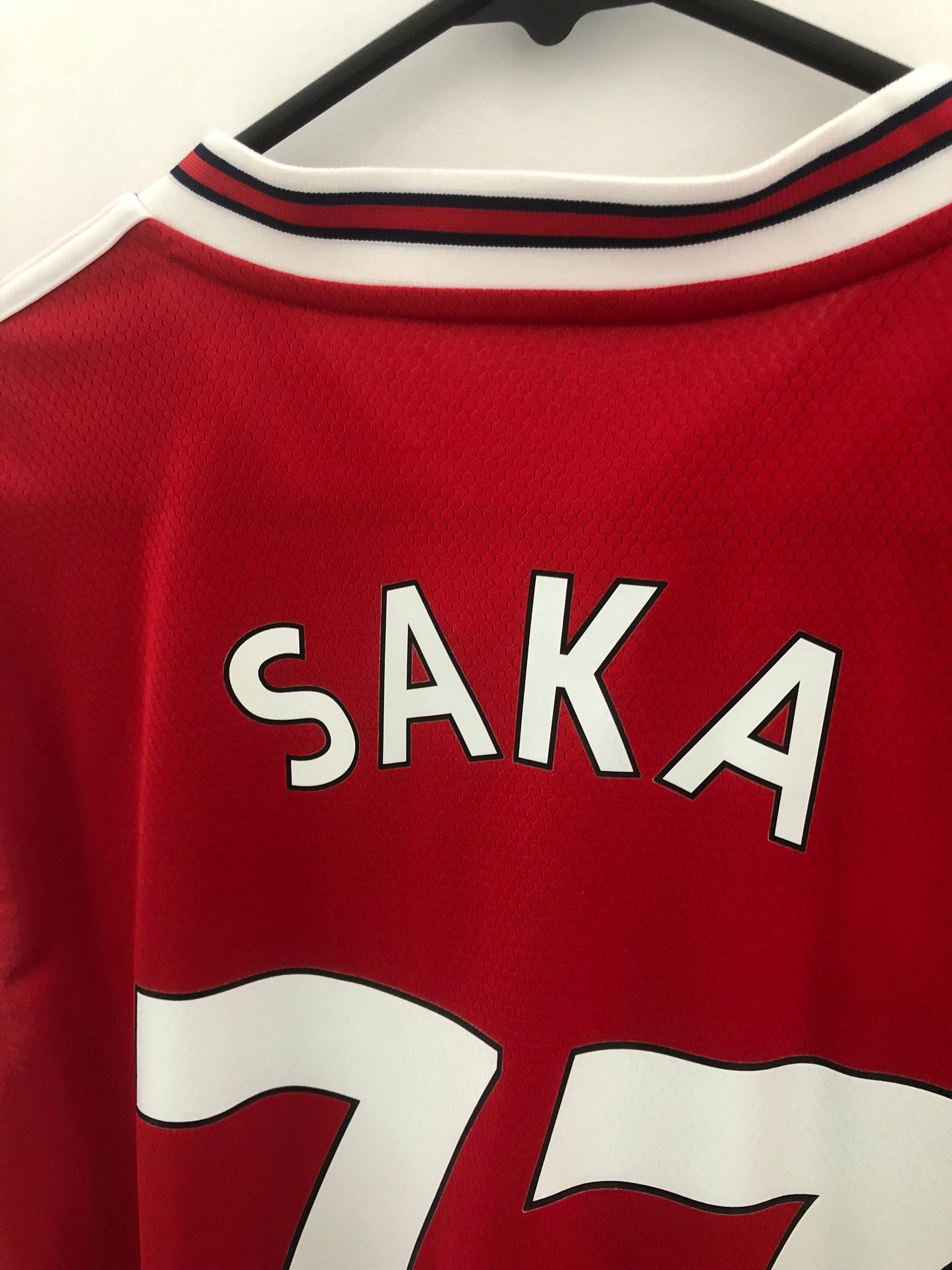 Saka #77 Arsenal 2019/20 Large Home Shirt Excellent Condition EH5637