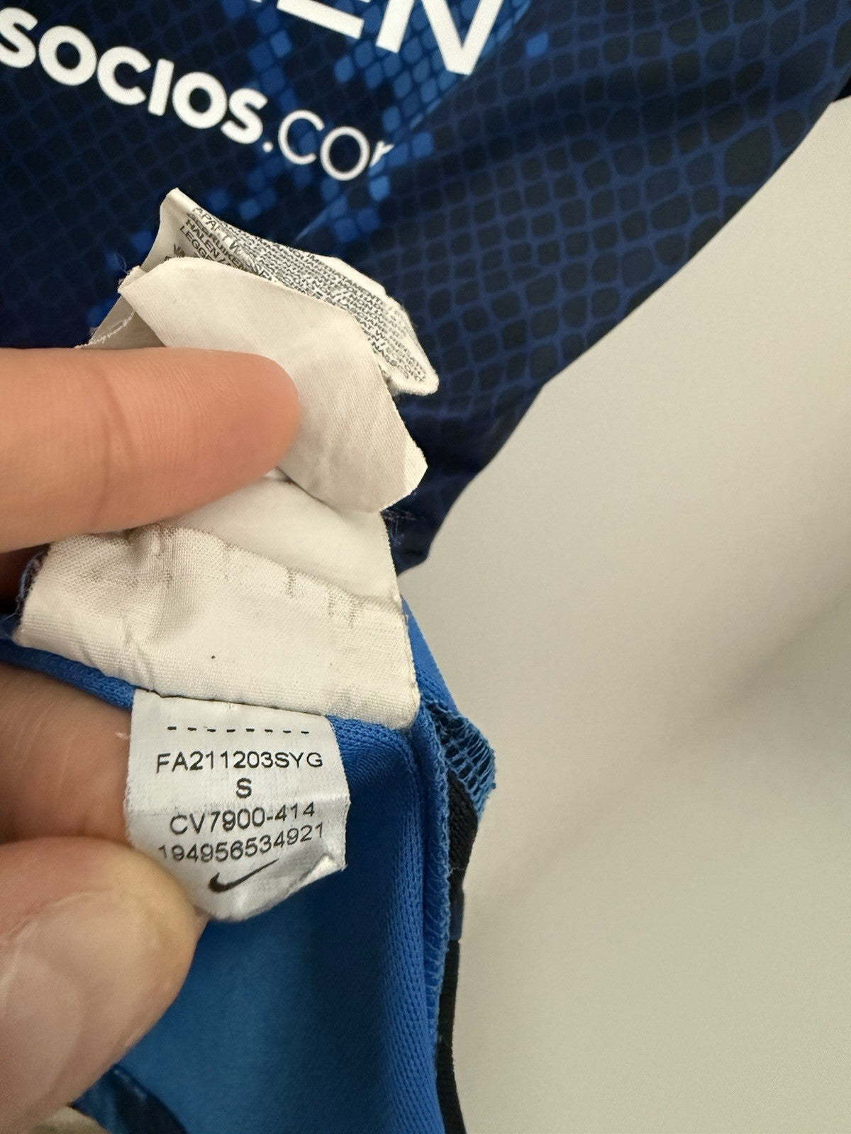 Inter Milan Dumfries #2 2021/22 Small Home Shirt Excellent Condition CV7900-414