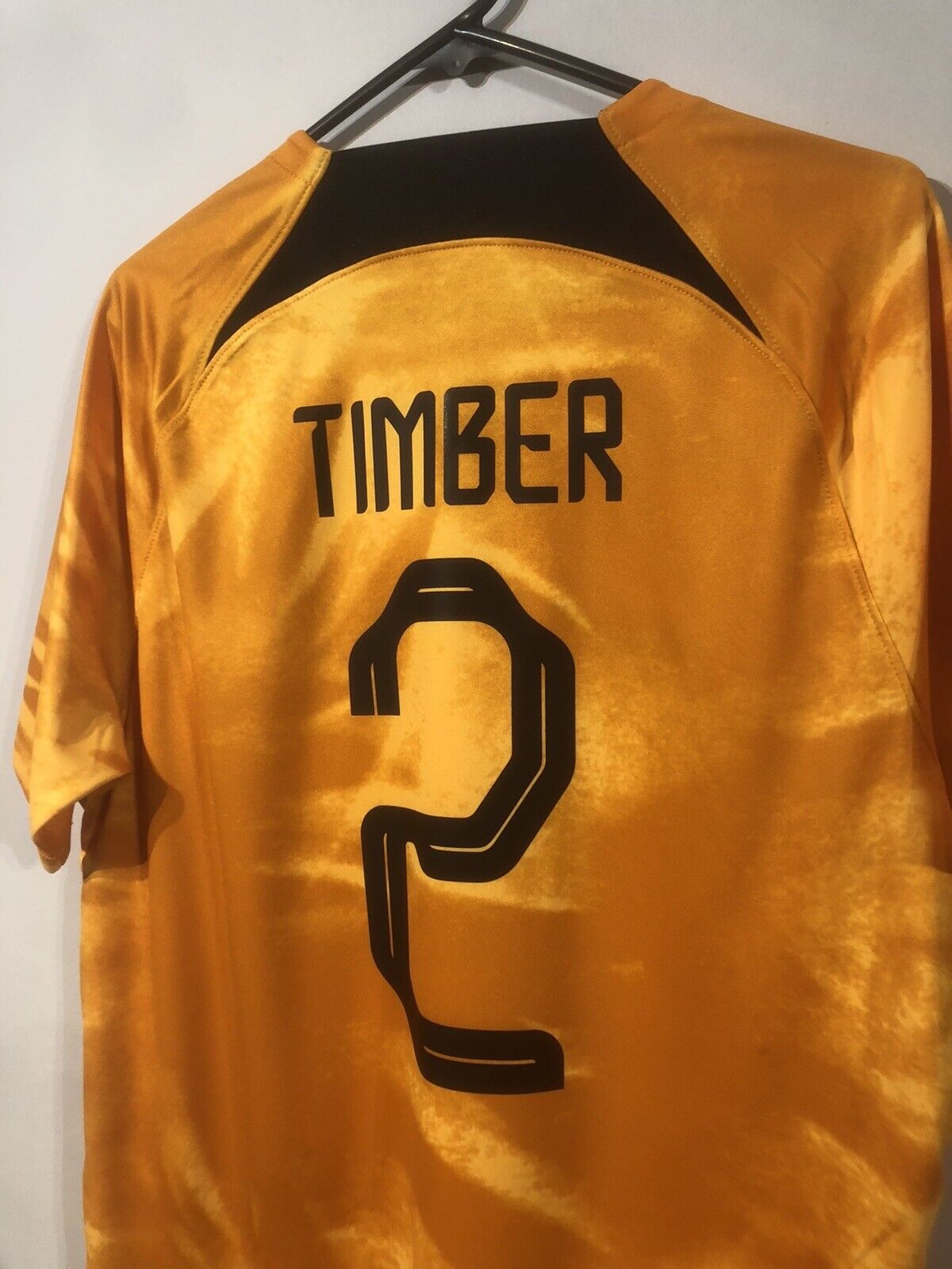 Timber #2 Netherlands 2022 Home Large Football Shirt Nike Excellent Condition