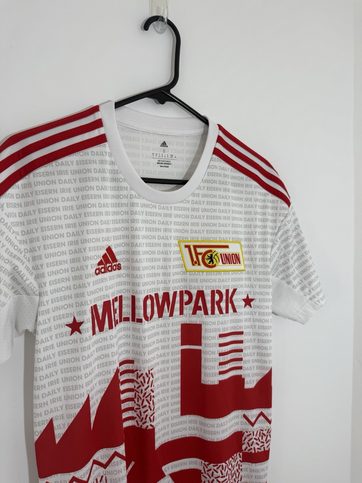 Union Berlin 2022/23 Small 4th Shirt Excellent Condition IP7158