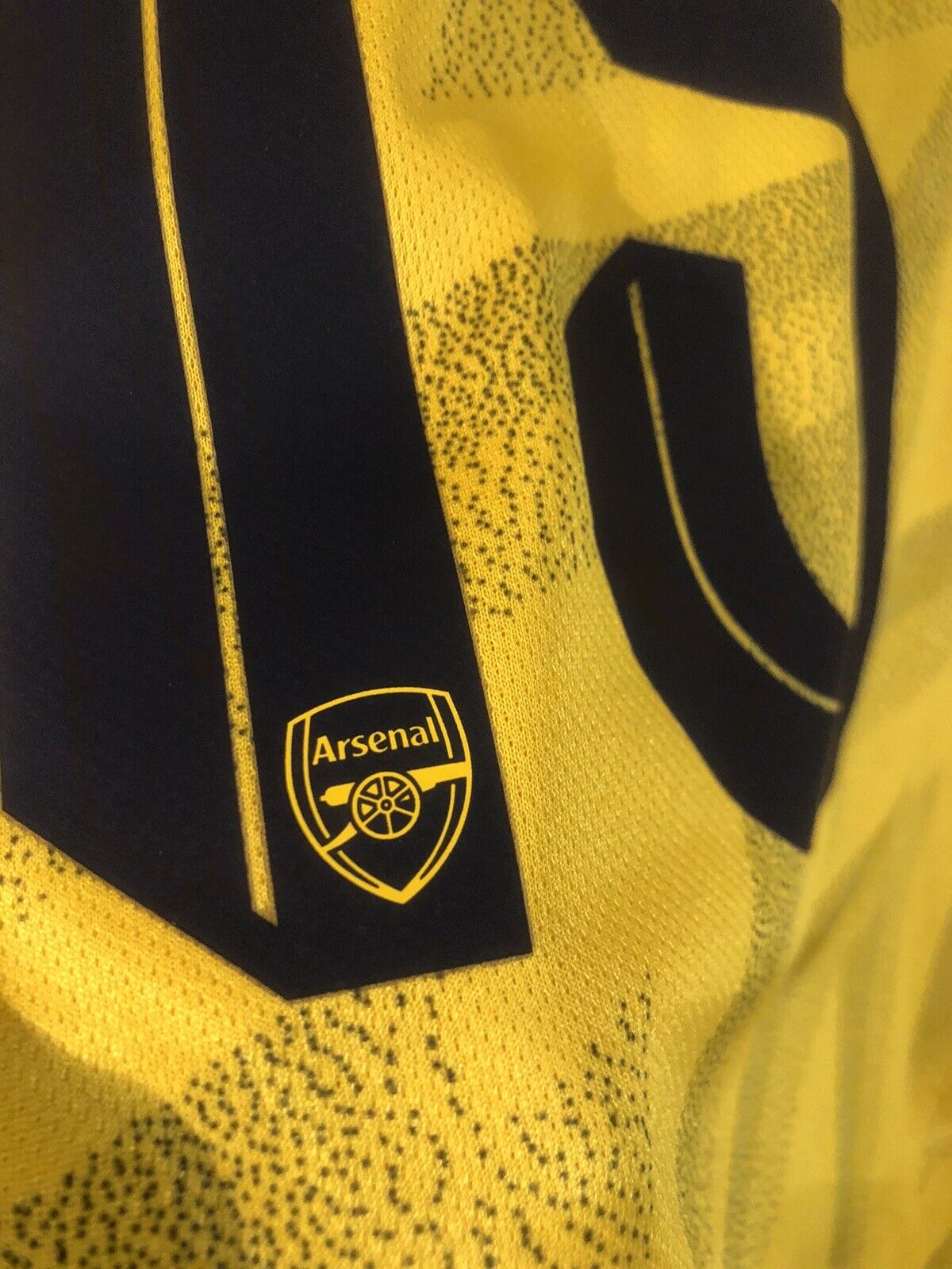 Mainland-Niles #15 Arsenal 2019/20 Large Away Shirt Excellent Condition EH5635