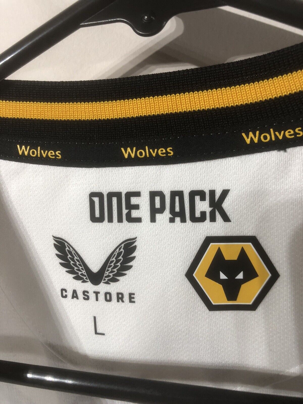 Hee Chan #26 BNWT Wolves 2021/22 Large 3rd Football Shirt Jersey Castore