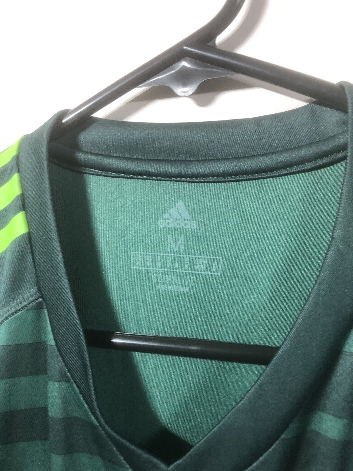 Juventus 2017/18 Medium Goalkeeper Football Shirt Adidas BNWT