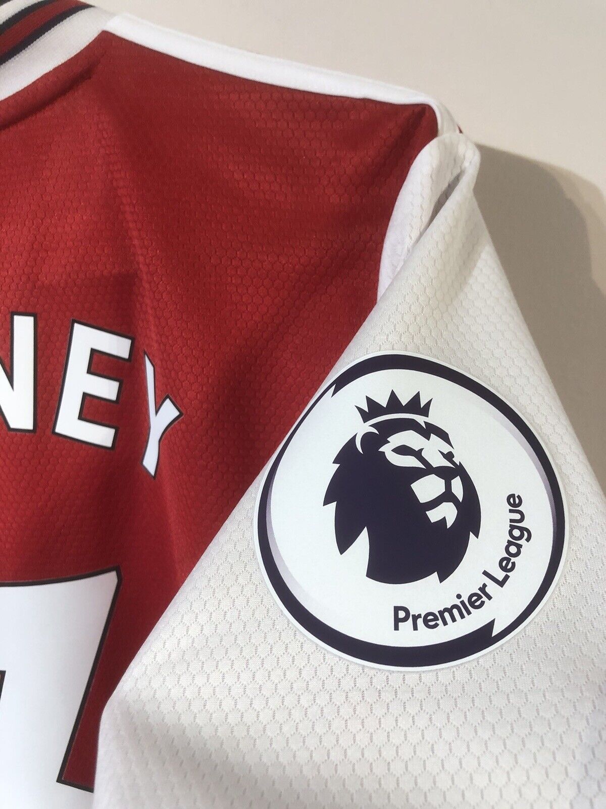 Tierney #3 Arsenal 2019/20 Medium Home Shirt Adidas Excellent Condition EH5637