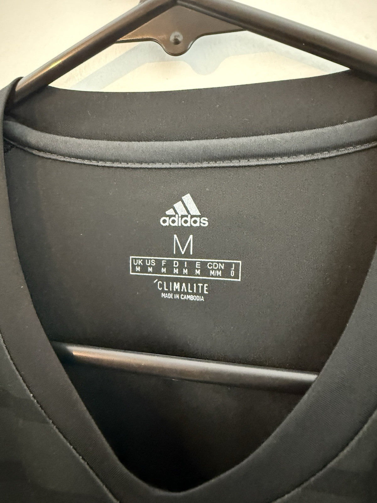 Real Madrid Courtois #25 2018/19 Medium Home GK Shirt Excellent Condition CG0564