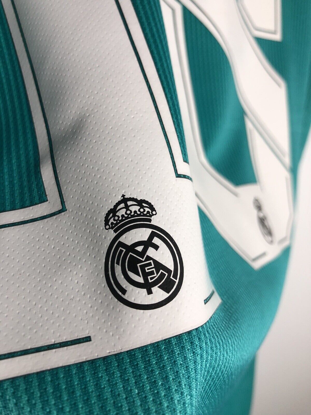 Bale 18 Real Madrid 2021 22 Medium 3rd Shirt Excellent Condition H40951