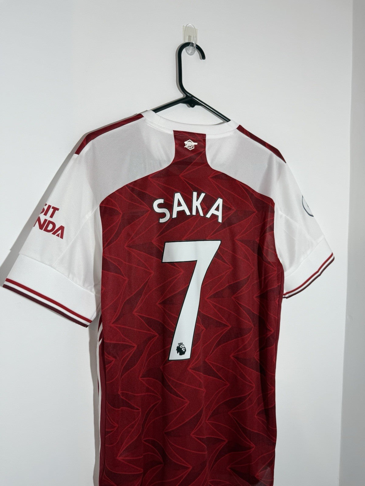 Arsenal Saka #7 2020/21 Large Home Shirt BNWT EH5817