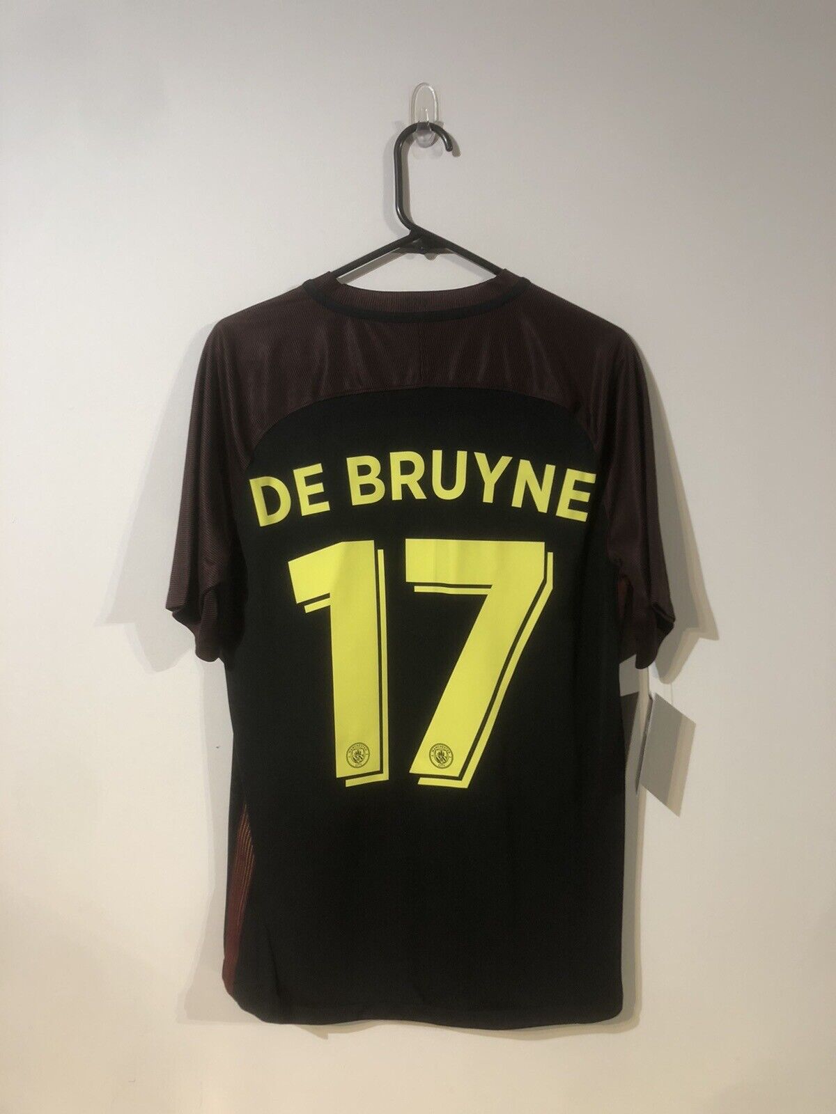 De Bruyne #17 Manchester City 2016/17 Medium Away Football Shirt Nike BNWT