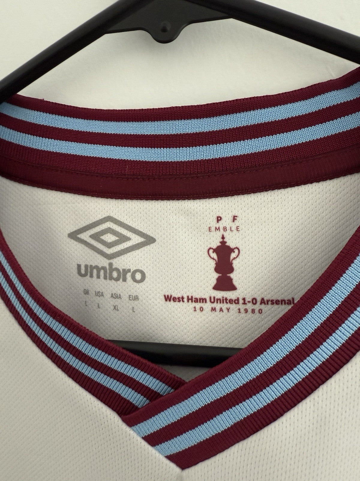 West Ham United Lanzini #10 2019/20 Large Away Shirt Umbro Very Good Condition