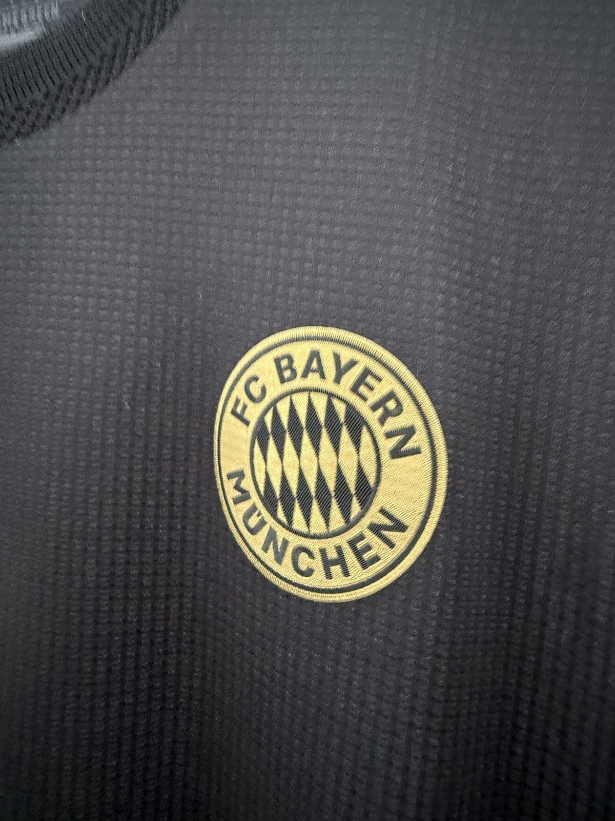 Bayern Munich Kimmich #6 2021/22 Large Authentic Away Excellent Condition GM5312