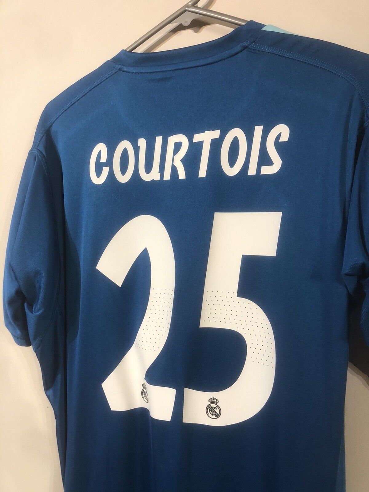 Courtois #25 Real Madrid 2018/19 Away Goalkeeper Large Shirt Adidas BNWT