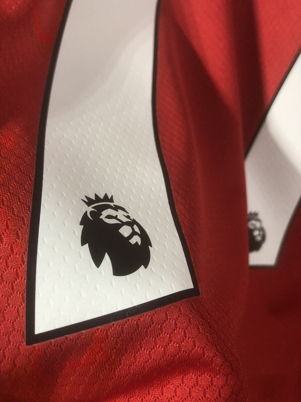 Saka #77 Arsenal 2019/20 Medium Home Shirt Adidas BNWT EH5637