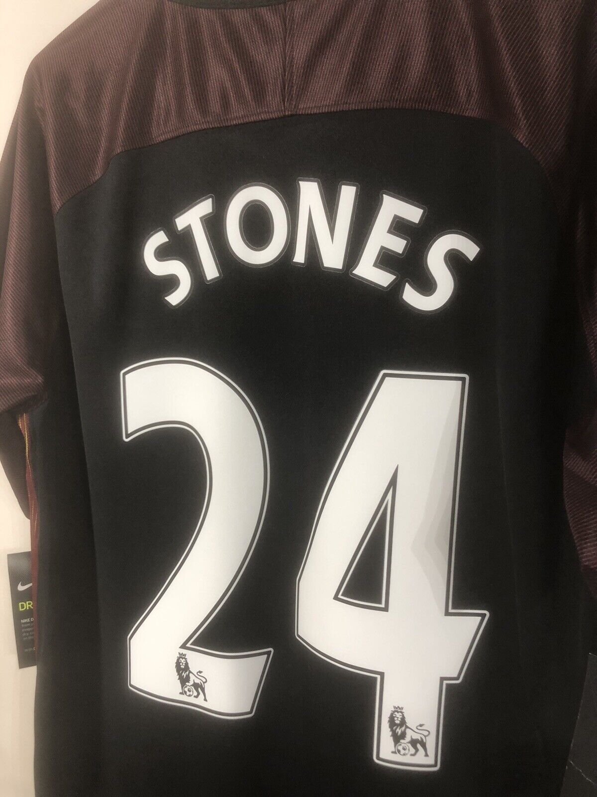 Stones #24 Manchester City 2016/17 Large Away Football Shirt BNWT
