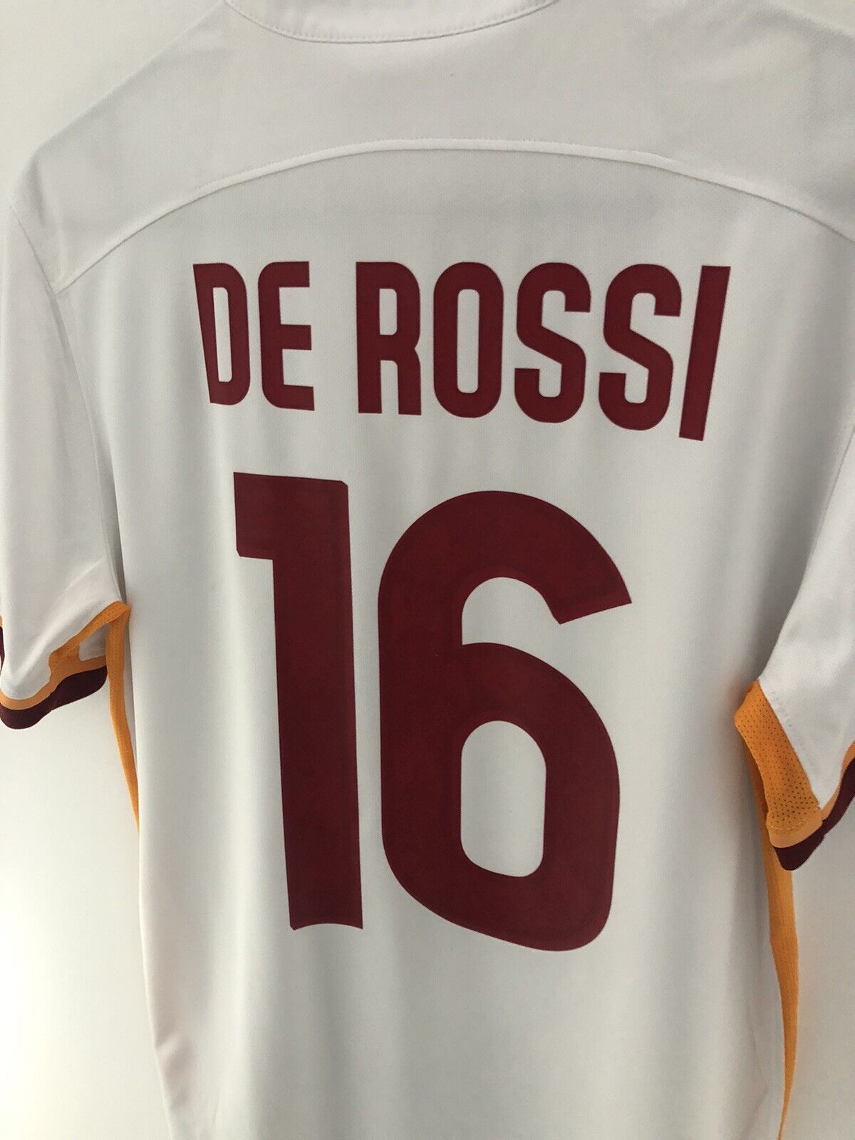 De Rossi 16 AS Roma 2015 16 Away Small Shirt Excellent Condition 658918 106