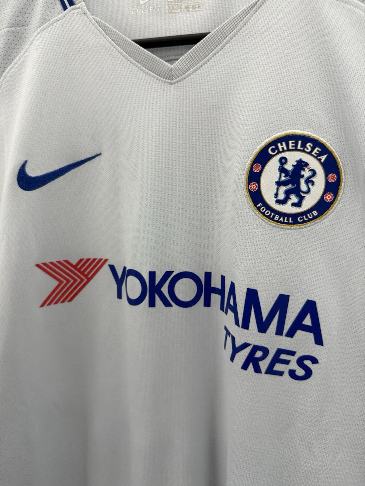 Chelsea Hazard #10 2017/18 Away Large Shirt Nike Excellent Condition 905512-044