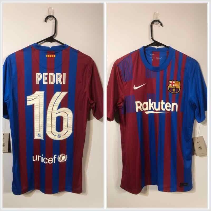 Pedri #16 Barcelona Champions League Medium 2021/22 Home Shirt Nike BNWT